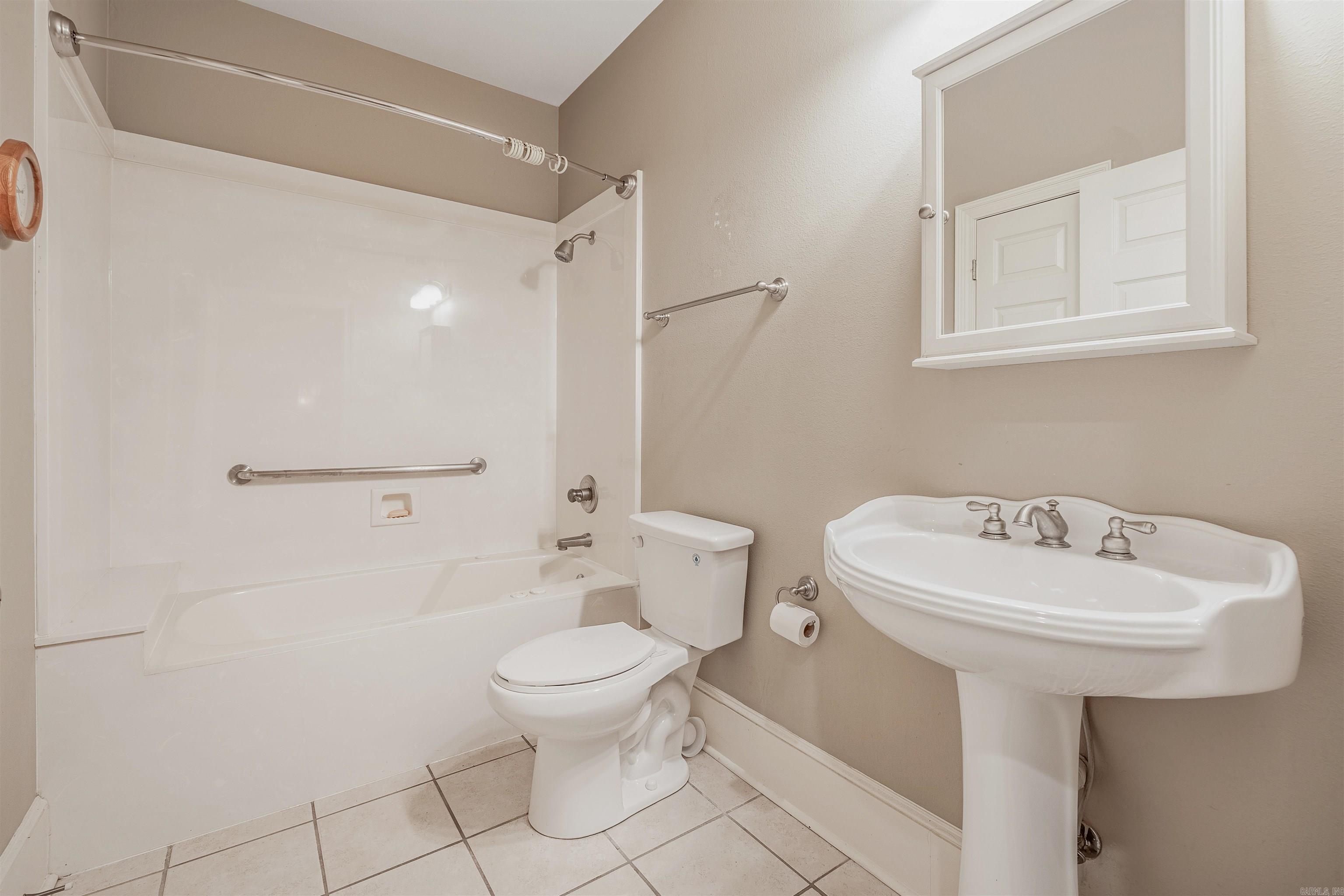 1920 Stagecoach Village Cir  Little Rock, AR