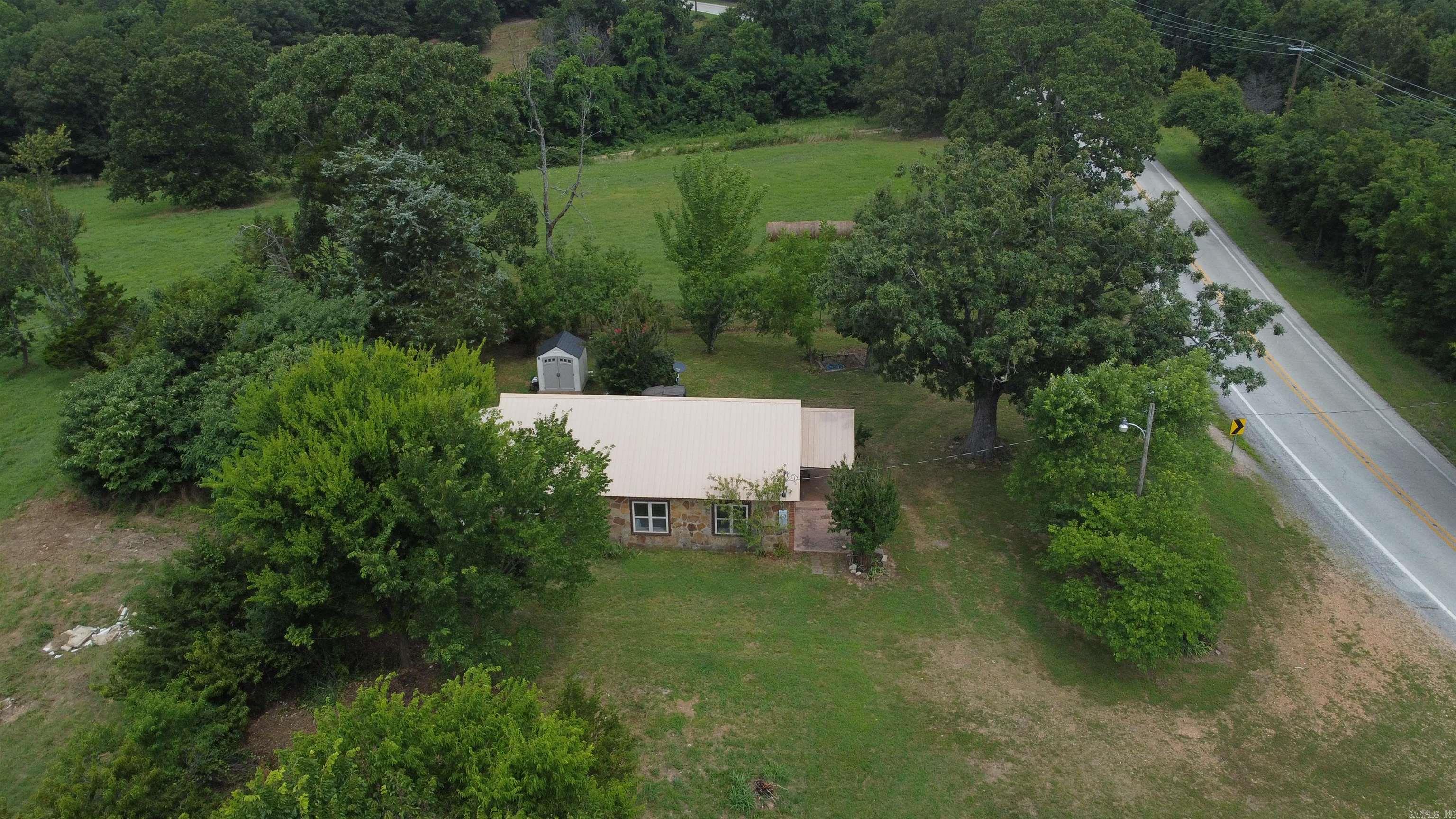 7269 N Highway 27  Marshall, AR