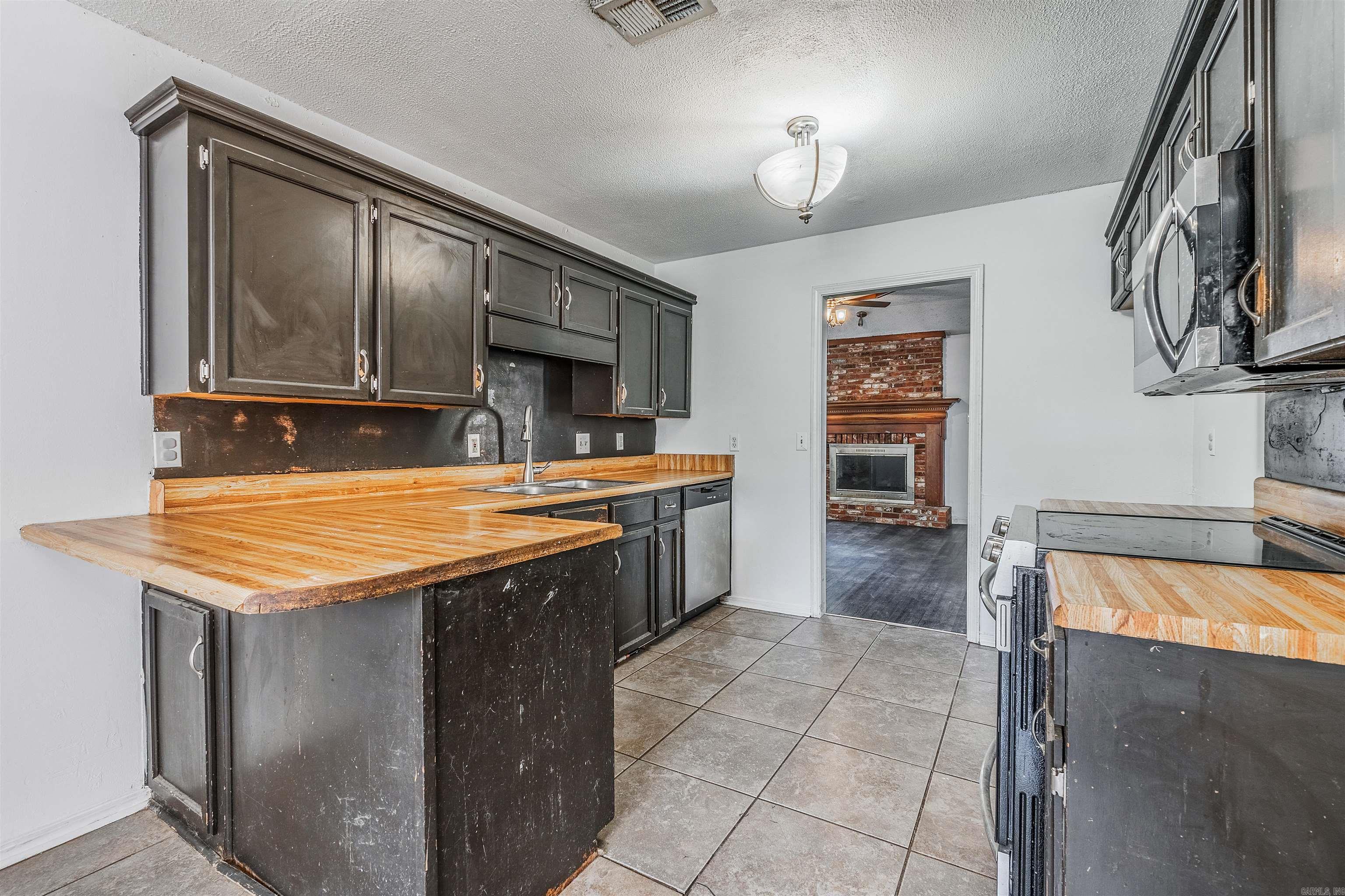 201 Autumnbrook  Sherwood, AR