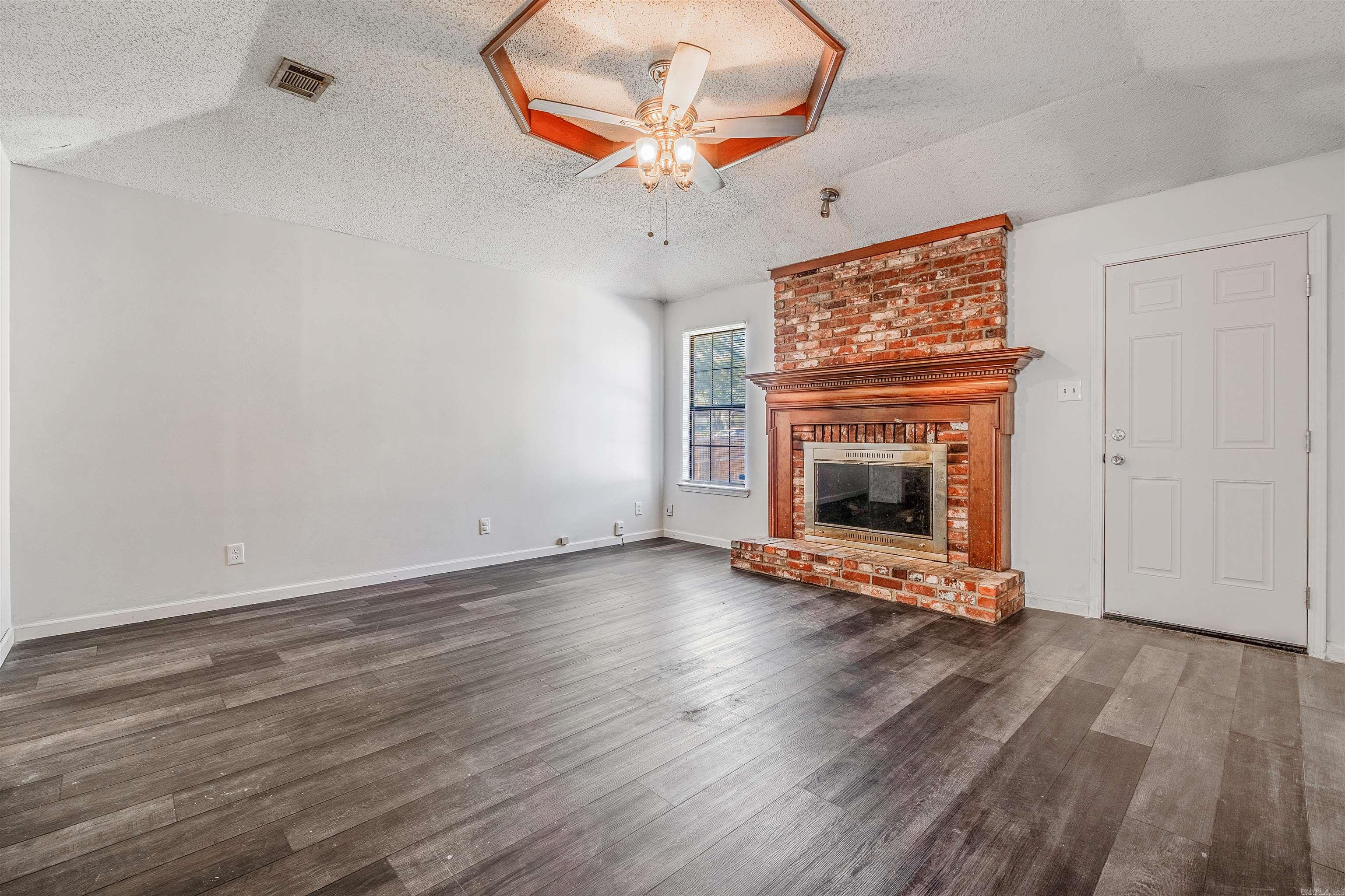 201 Autumnbrook  Sherwood, AR