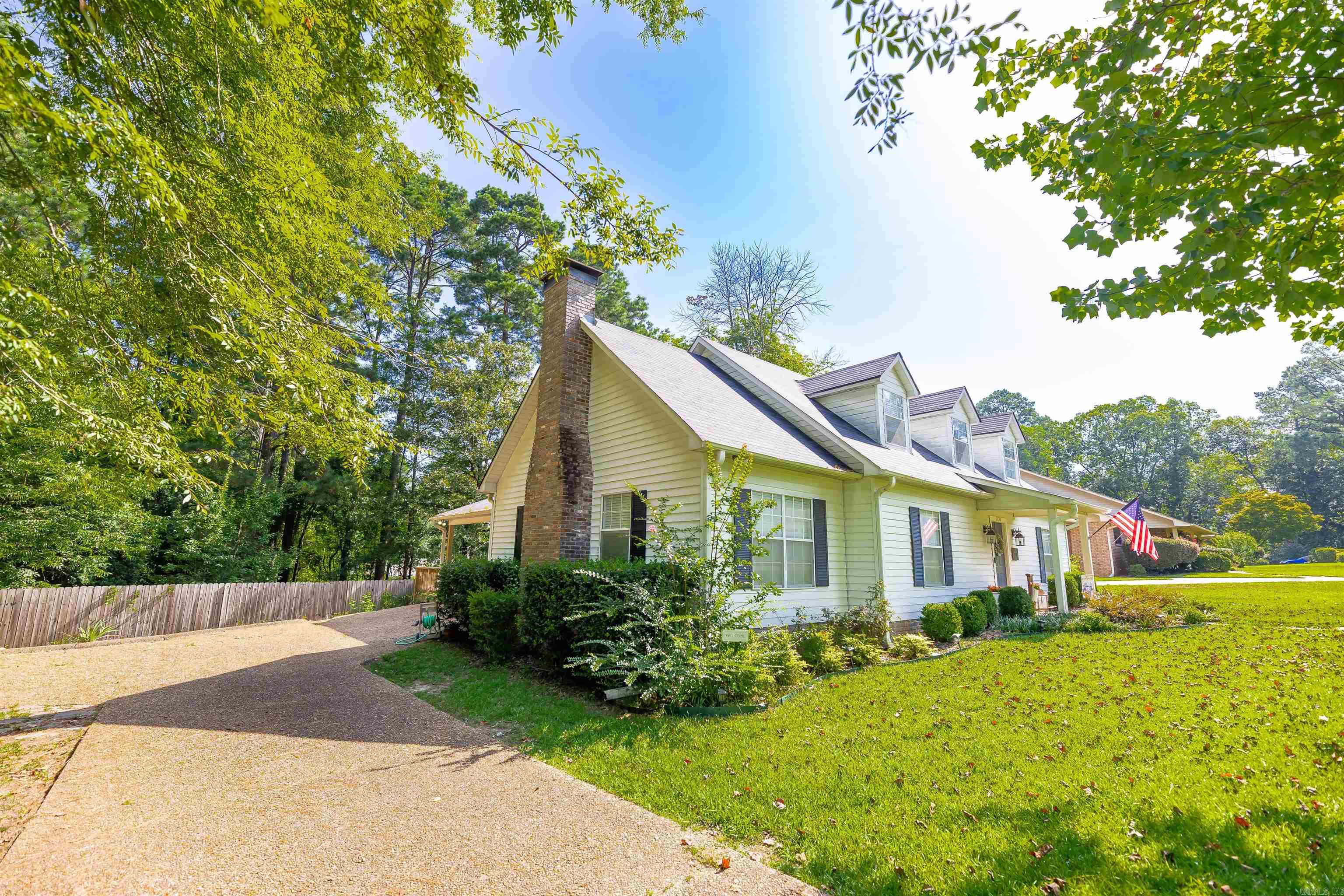 1130 Woodside  Camden, AR