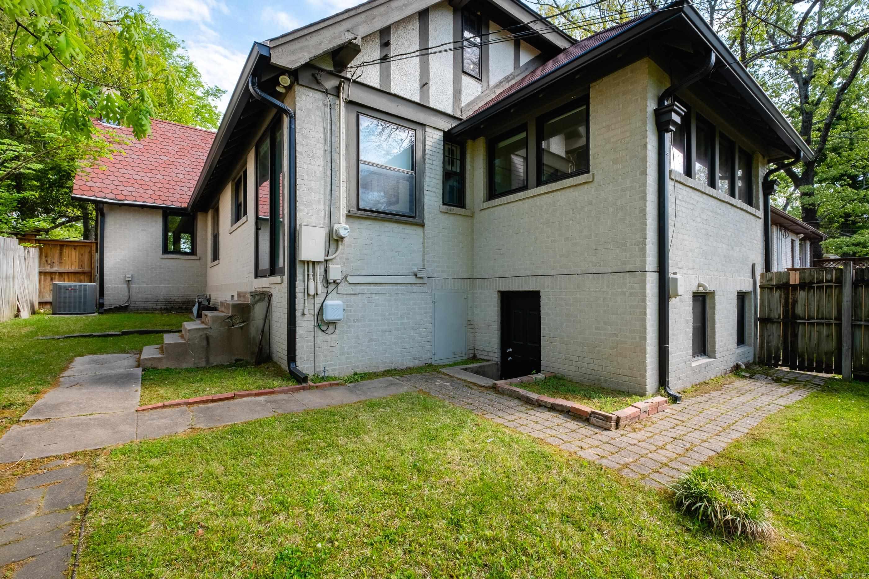 5135 Cantrell  Little Rock, AR