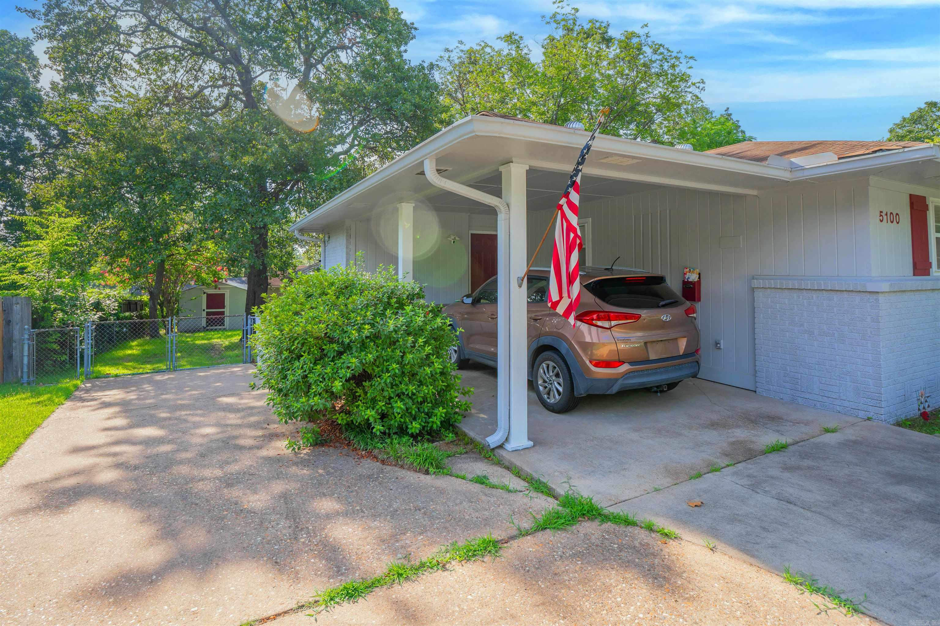 5100 Lochridge  North Little Rock, AR