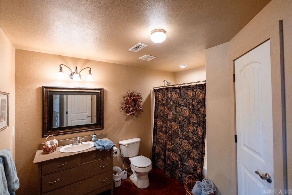 144 Lake Point Drive  Quitman, AR