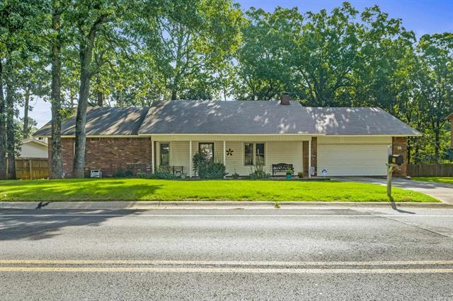20  Oakbrooke  Sherwood, AR