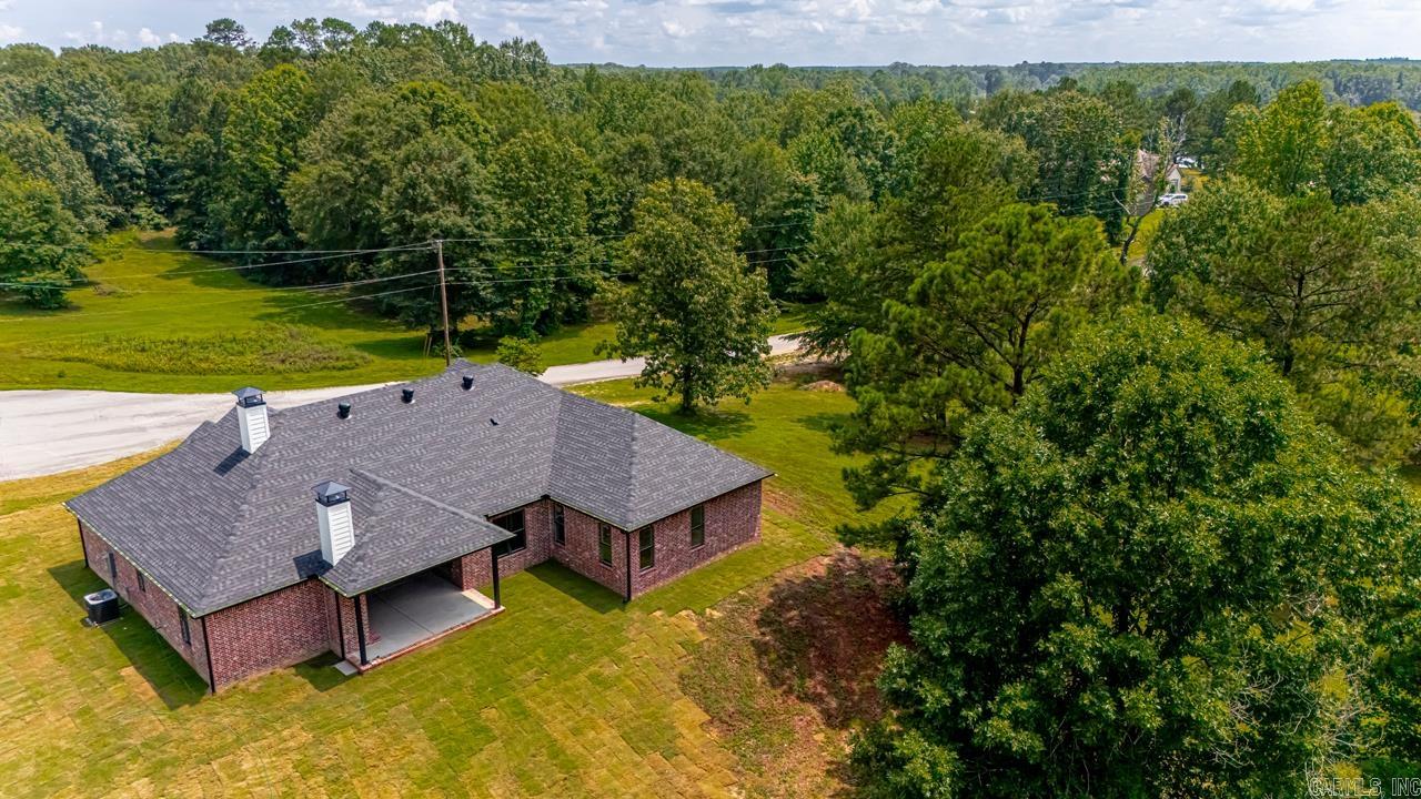 5676 Shore Drive  Hensley, AR