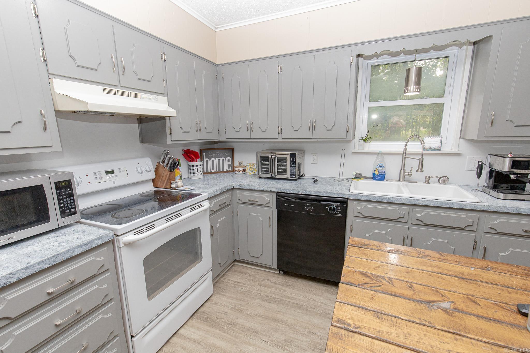 3201 Nellwood  Pine Bluff, AR