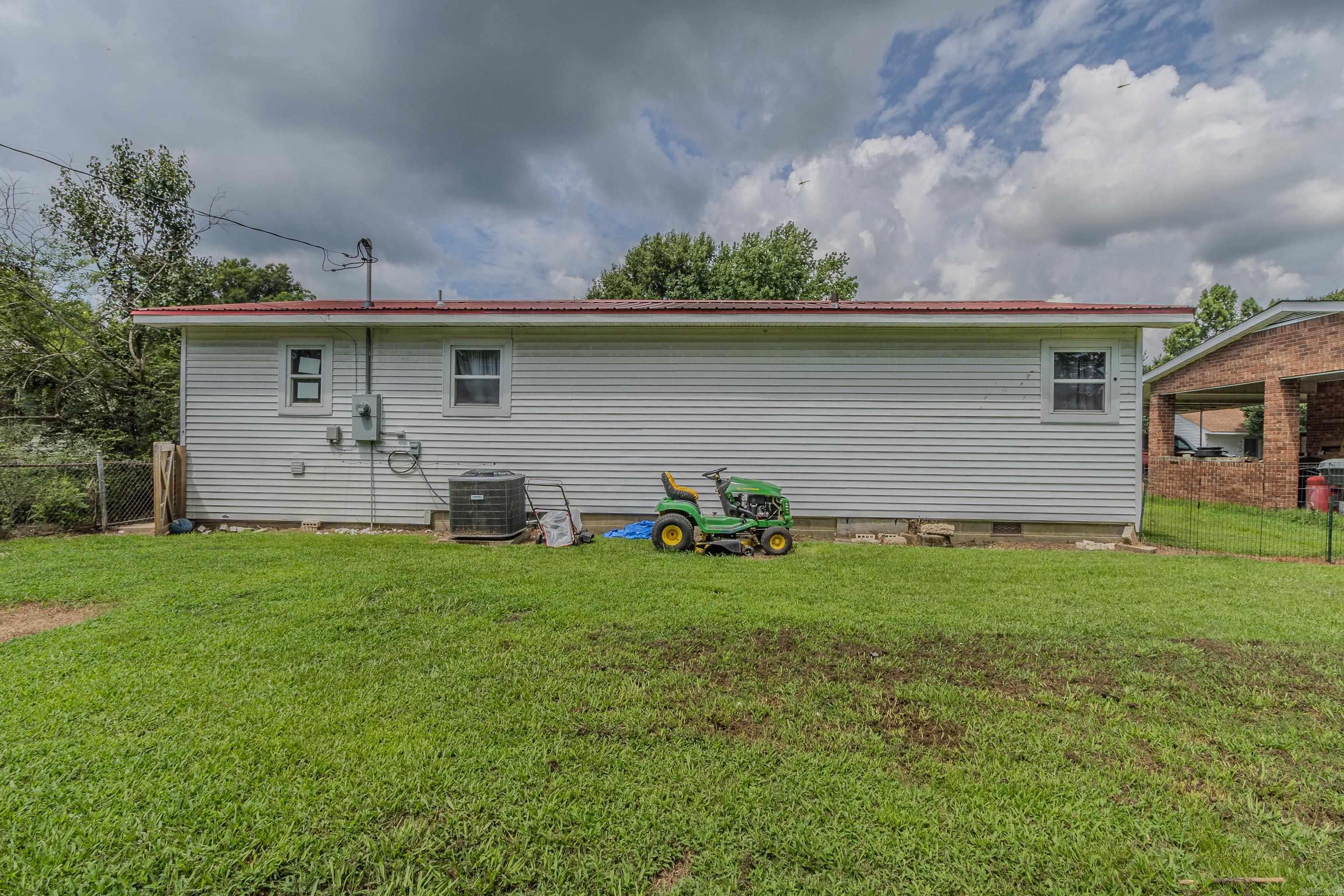 605 N 7 1/2  Paragould, AR