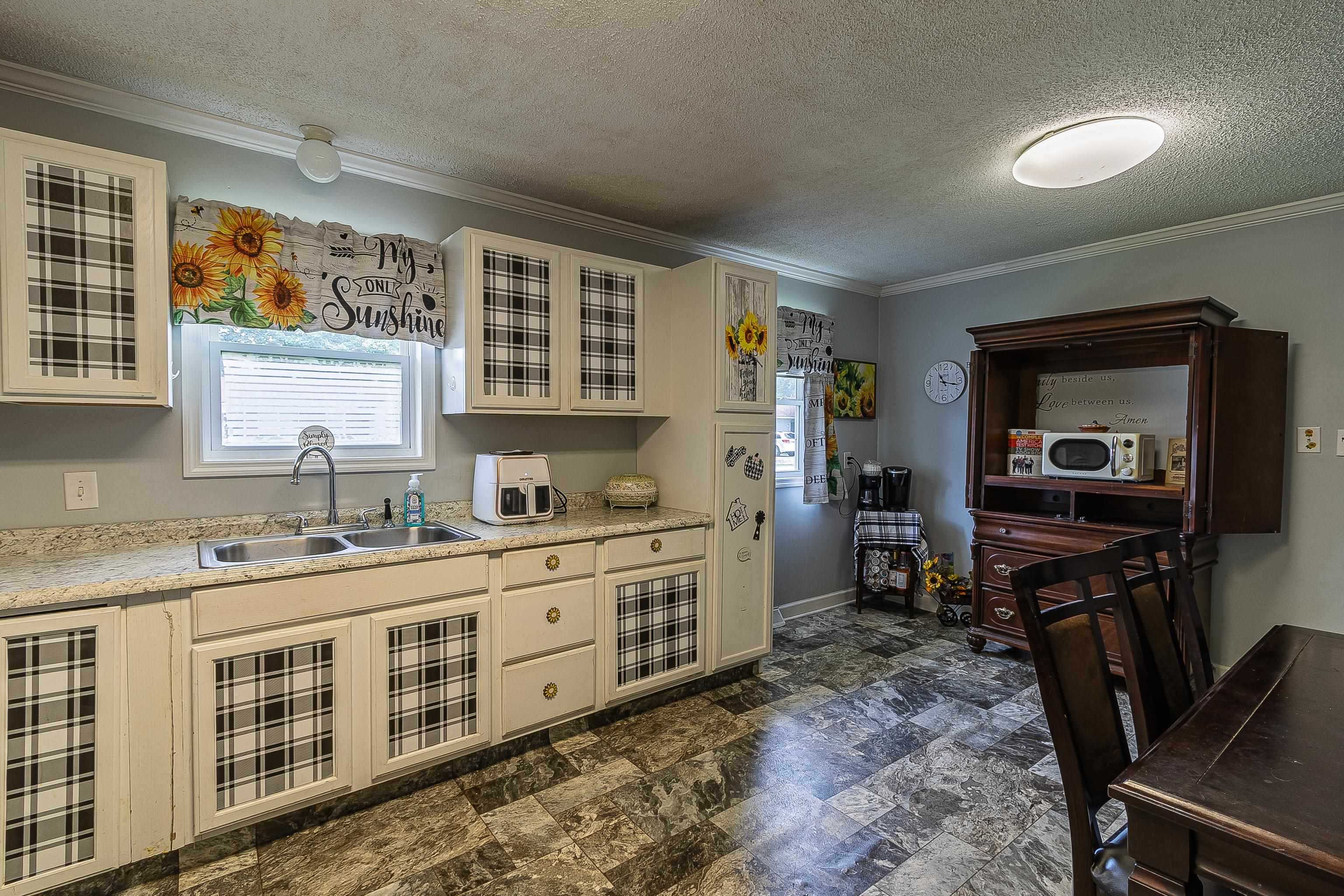 605 N 7 1/2  Paragould, AR