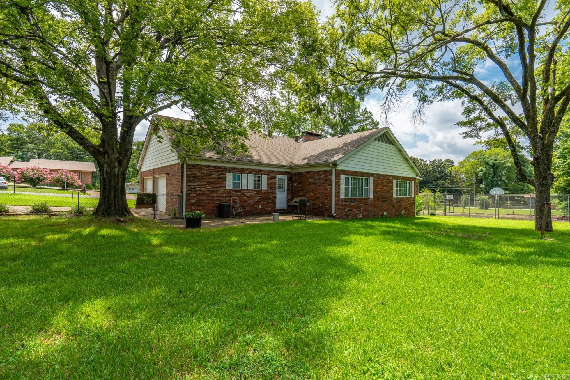 106 Siesta St  Hot Springs, AR