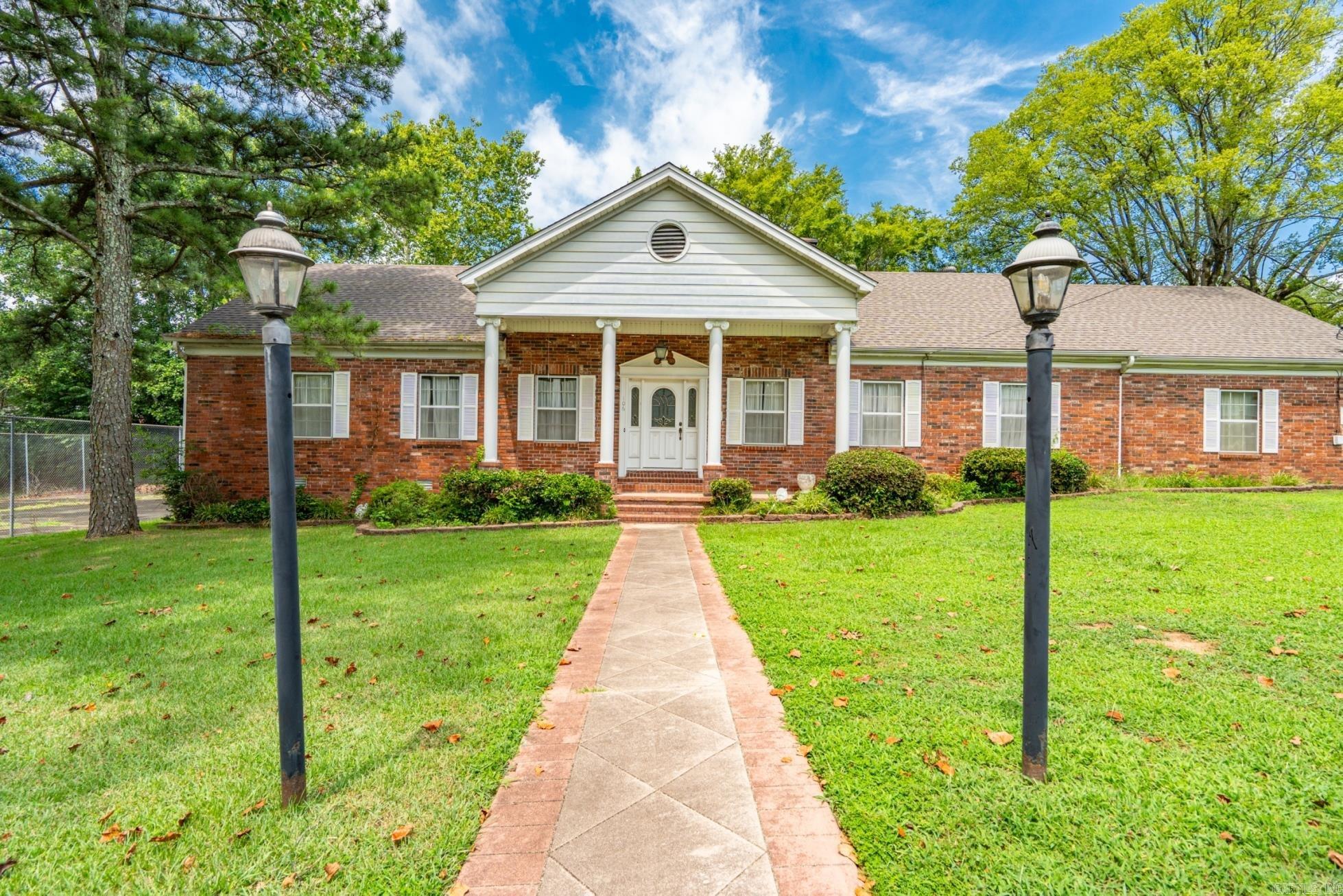 106 Siesta St  Hot Springs, AR