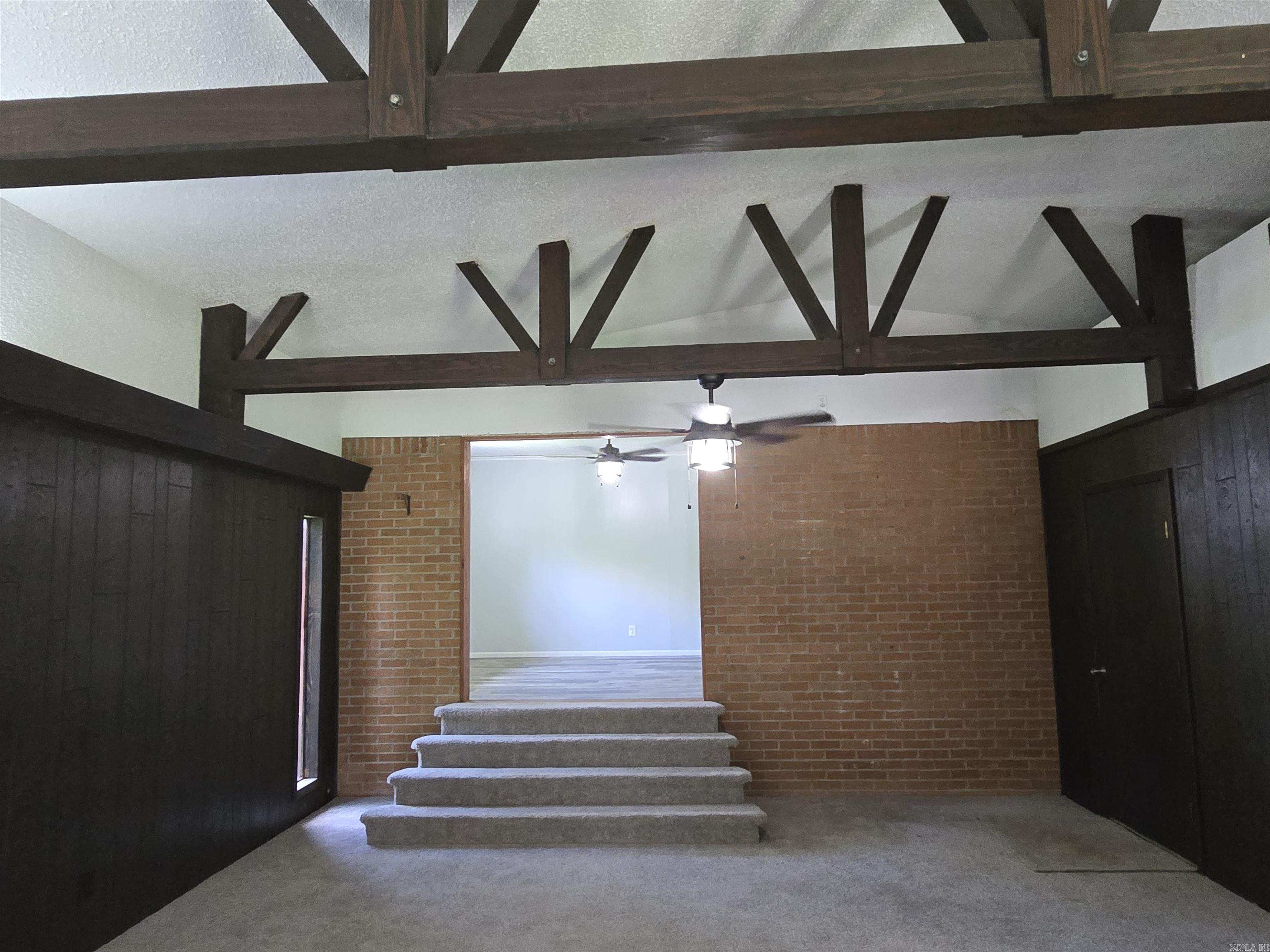 1800 White  Batesville, AR
