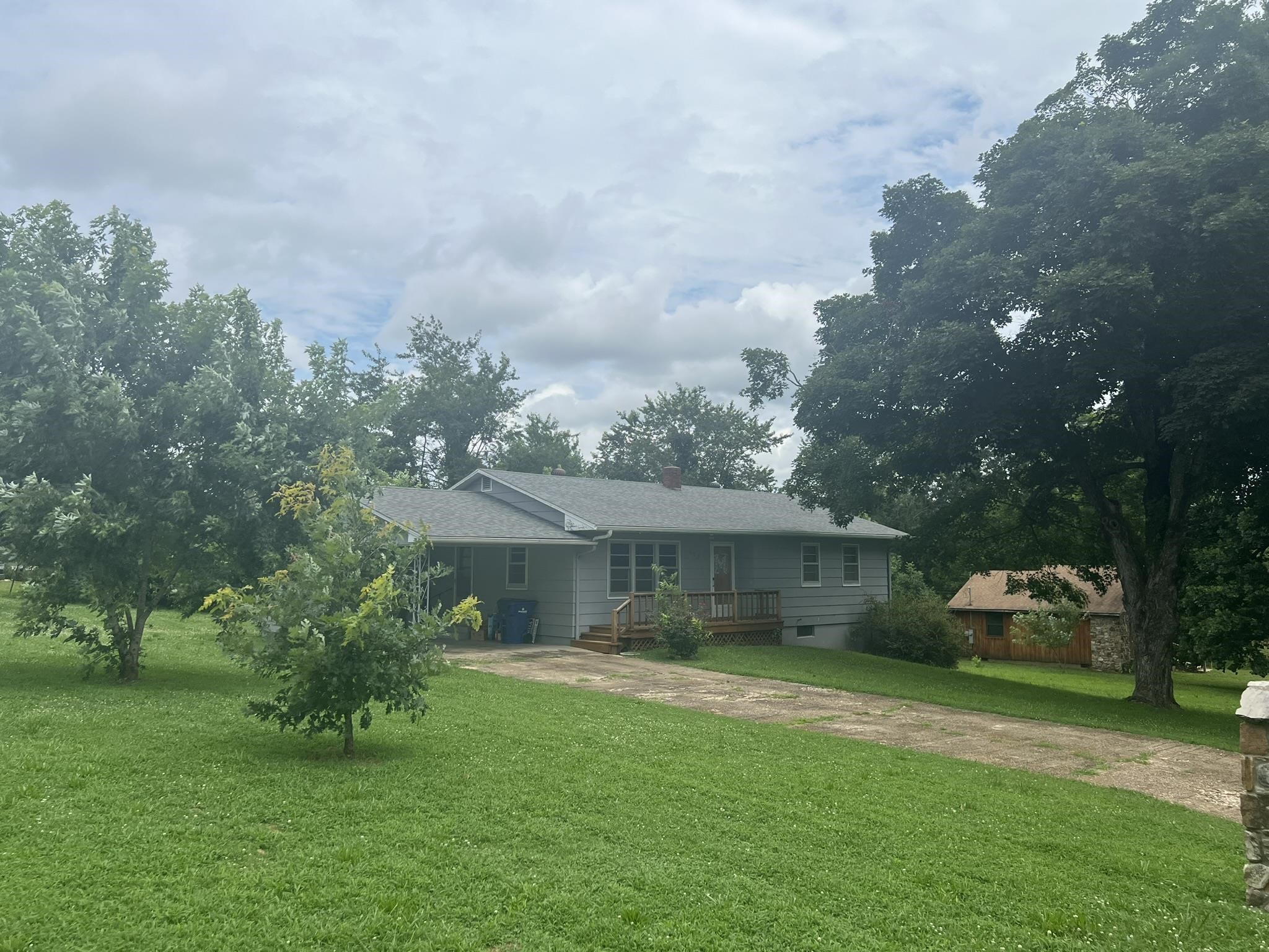 665 cochran  Mammoth Spring, AR