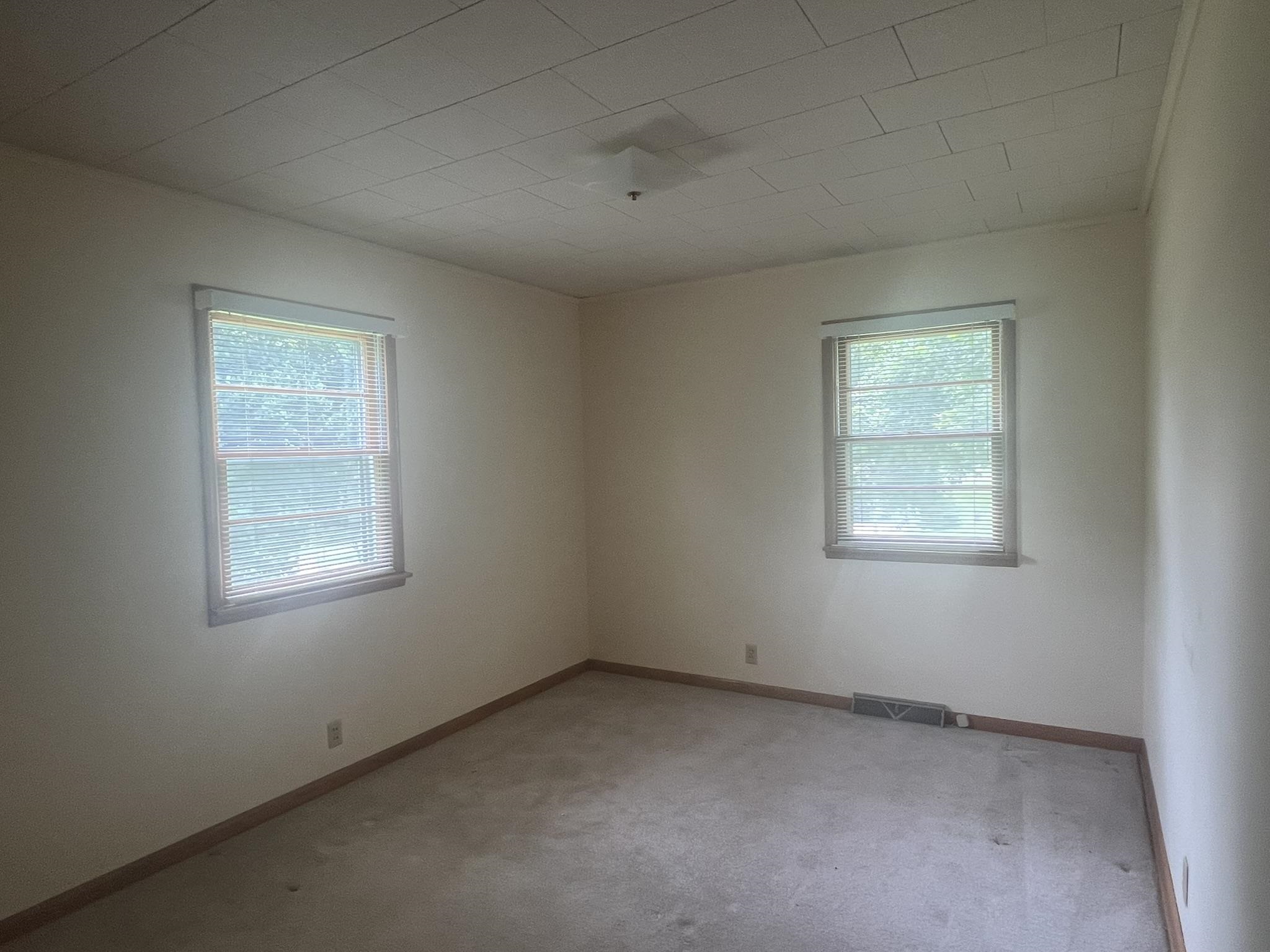 665 cochran  Mammoth Spring, AR