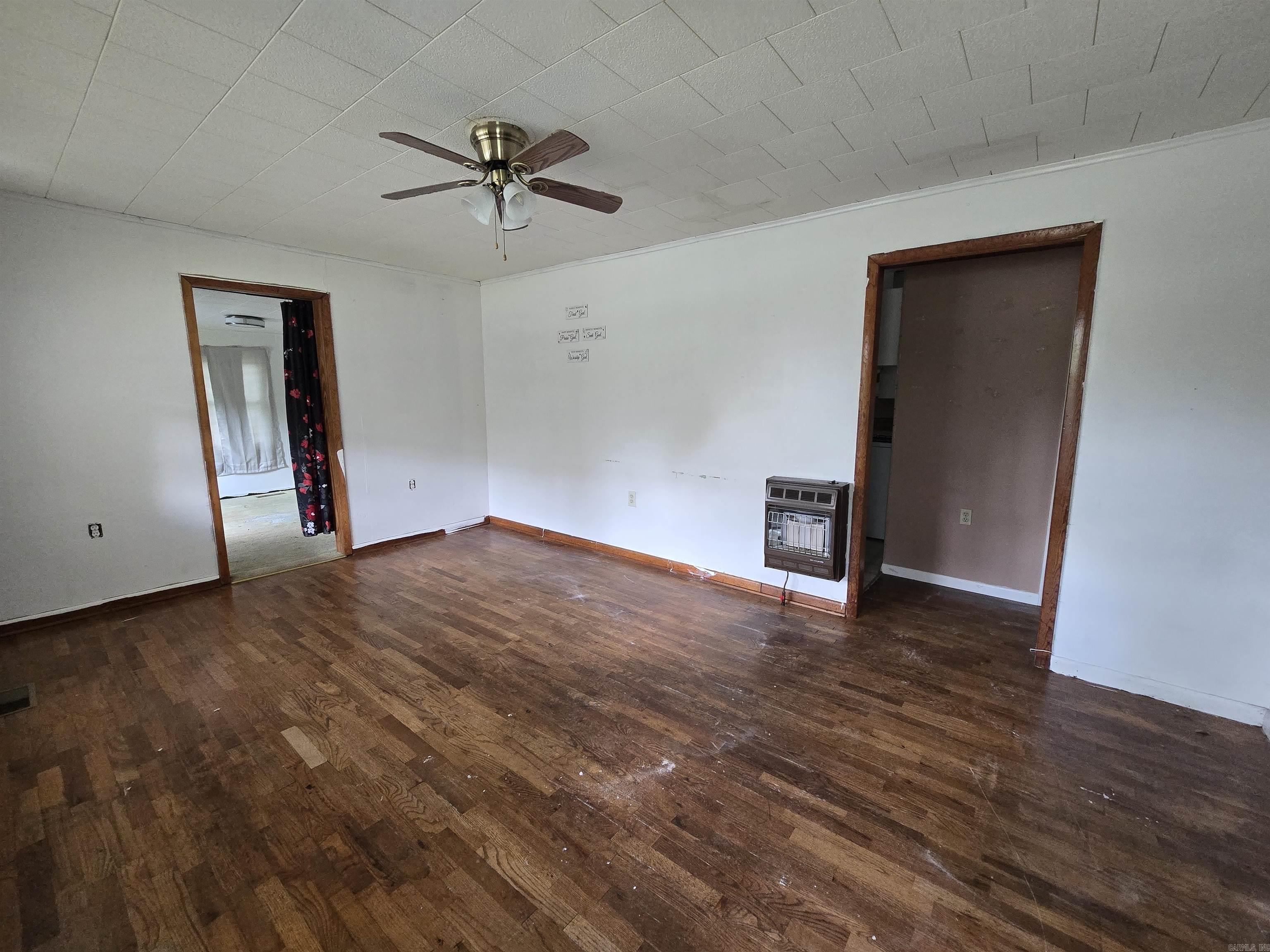 19 Misty  Cave City, AR