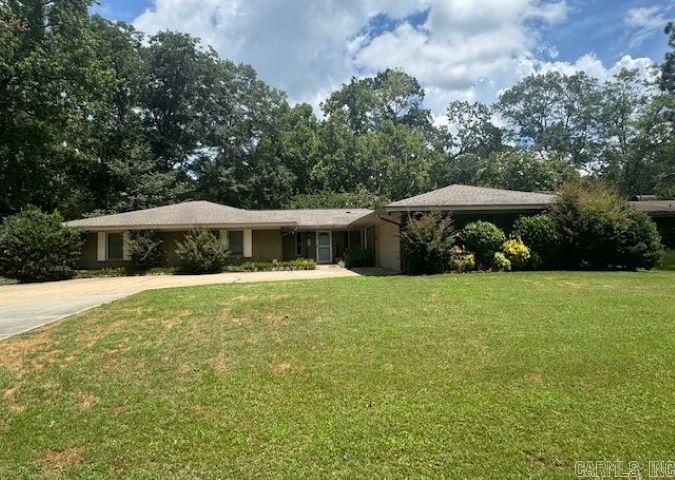 1212 N Main Street