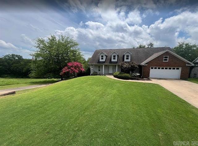 108  Parkview  Hot Springs, AR
