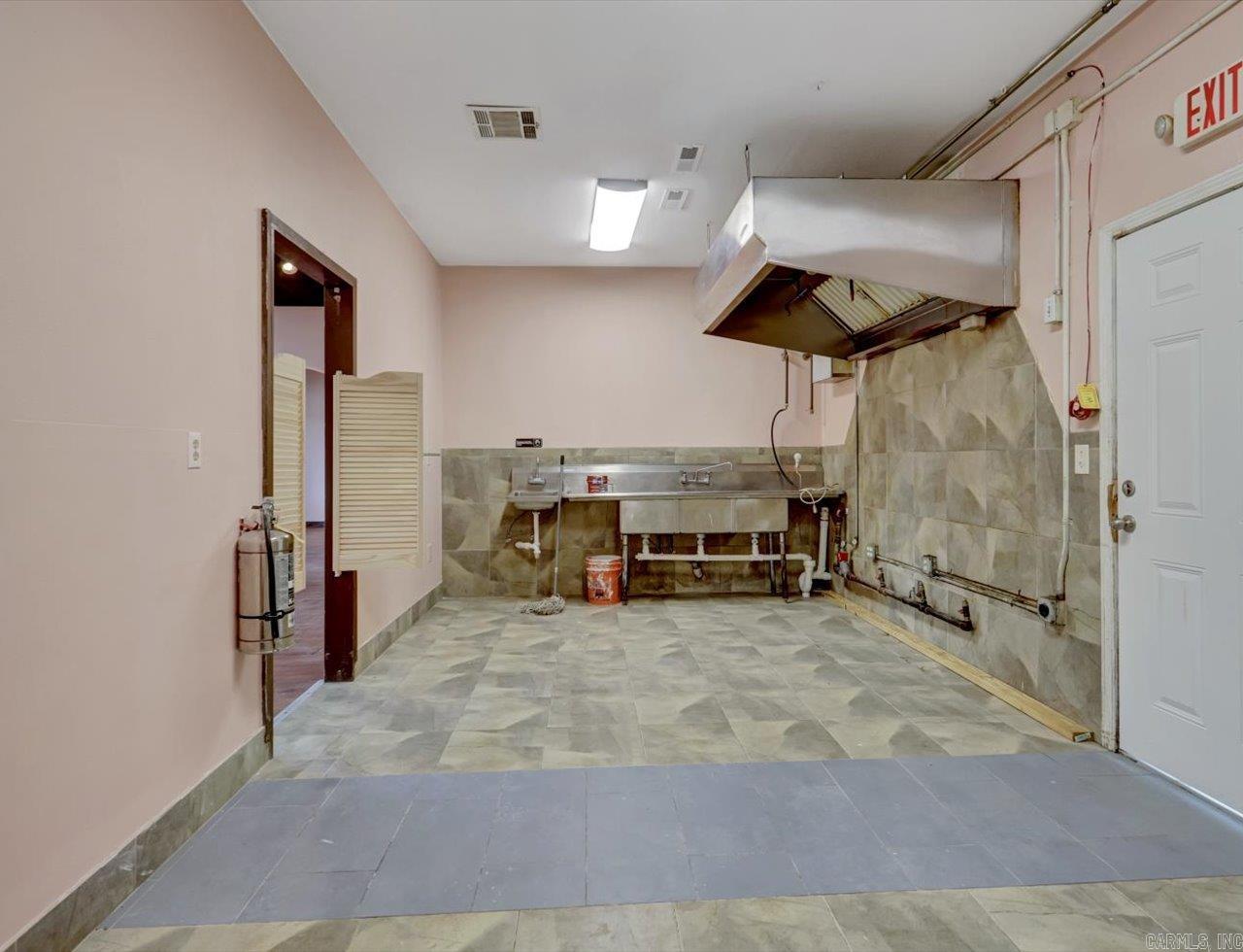 173 Marion Anderson  Hot Springs, AR