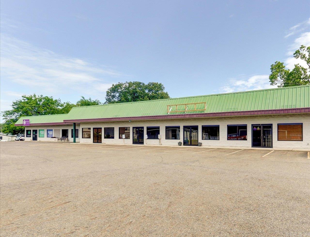 173 Marion Anderson  Hot Springs, AR