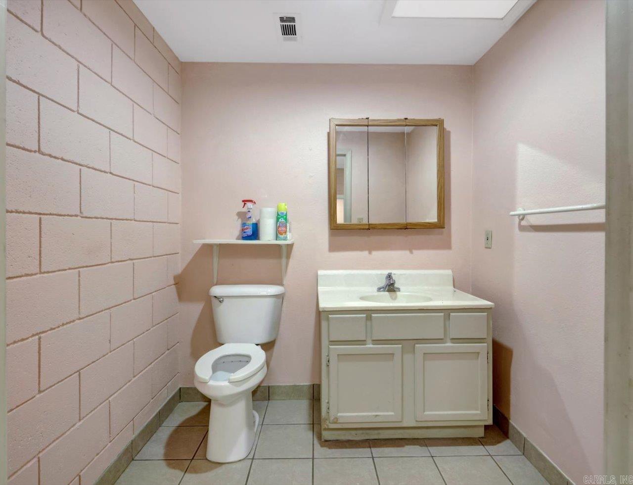173 Marion Anderson  Hot Springs, AR