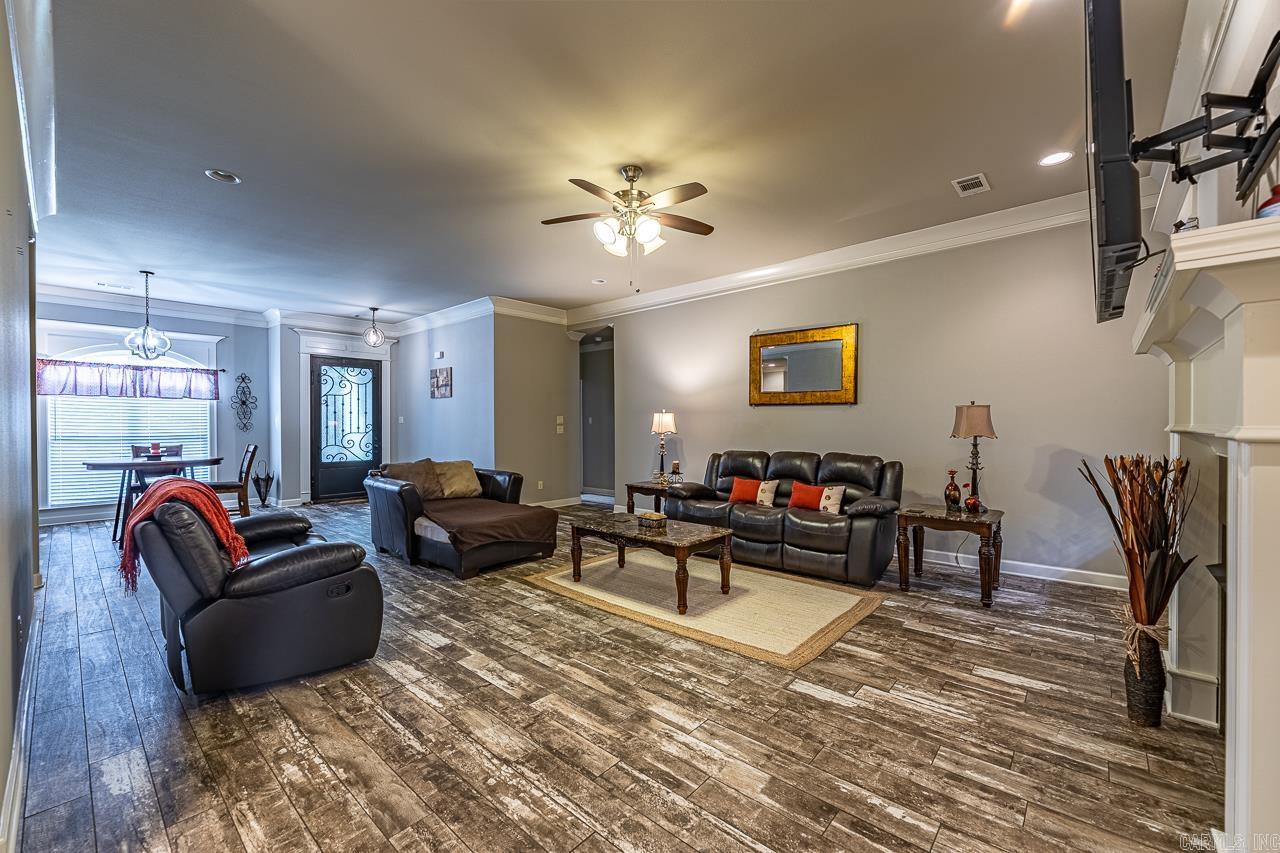 17200 Crooked Oak  North Little Rock, AR