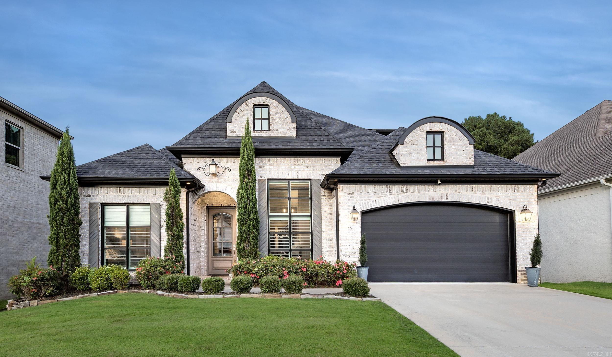 15 Waterside Drive