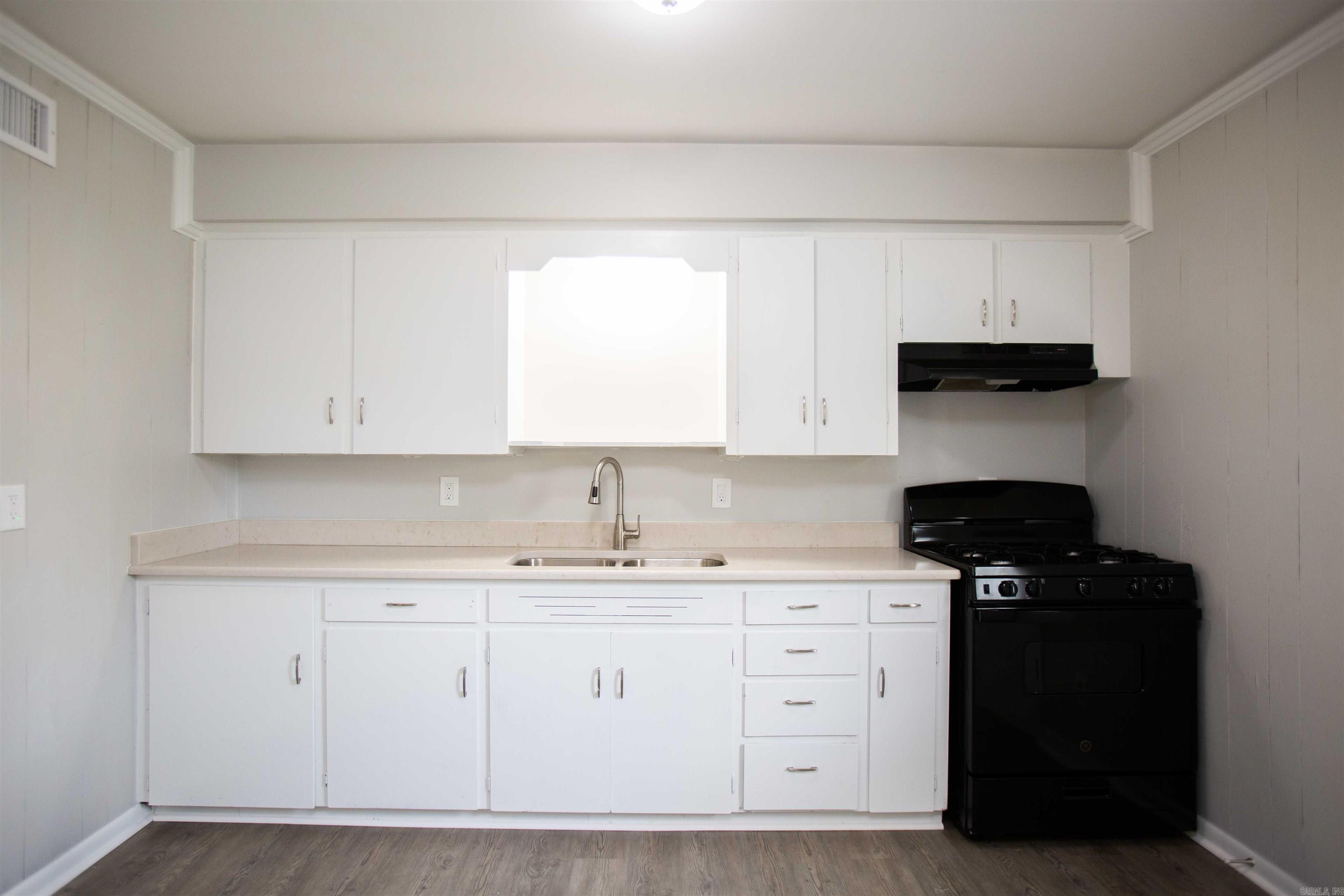 5205 wycliffe  Little Rock, AR