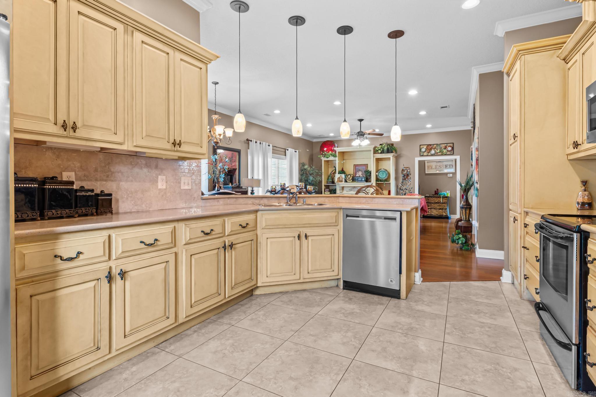 4312 Lochmoor  Jonesboro, AR