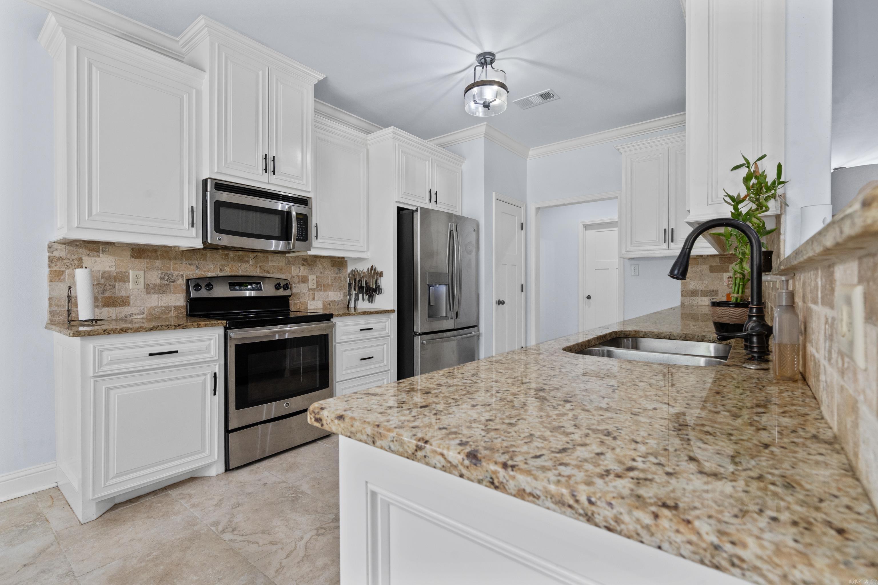 588 Rock Creek Rd  Hot Springs, AR
