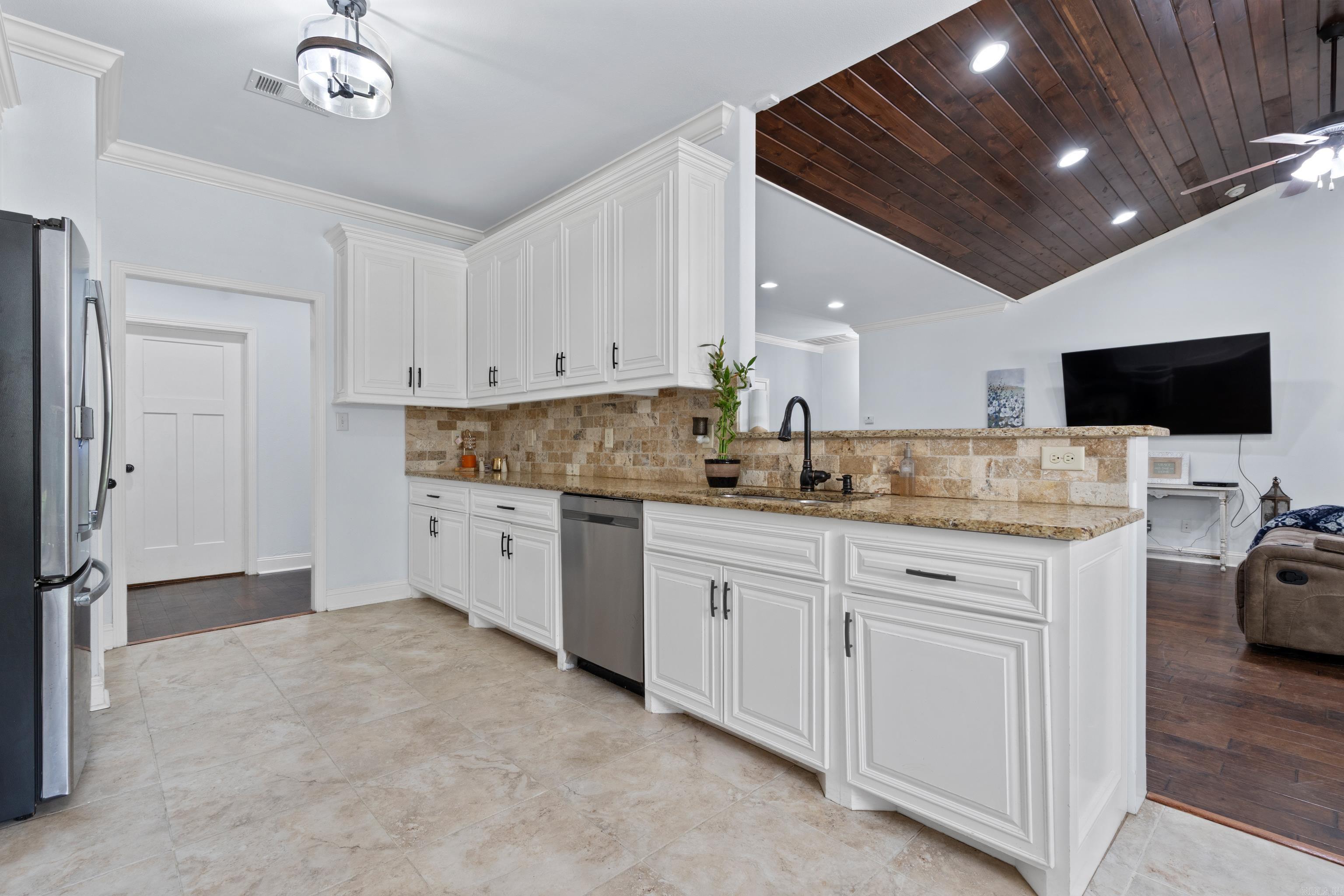 588 Rock Creek Rd  Hot Springs, AR