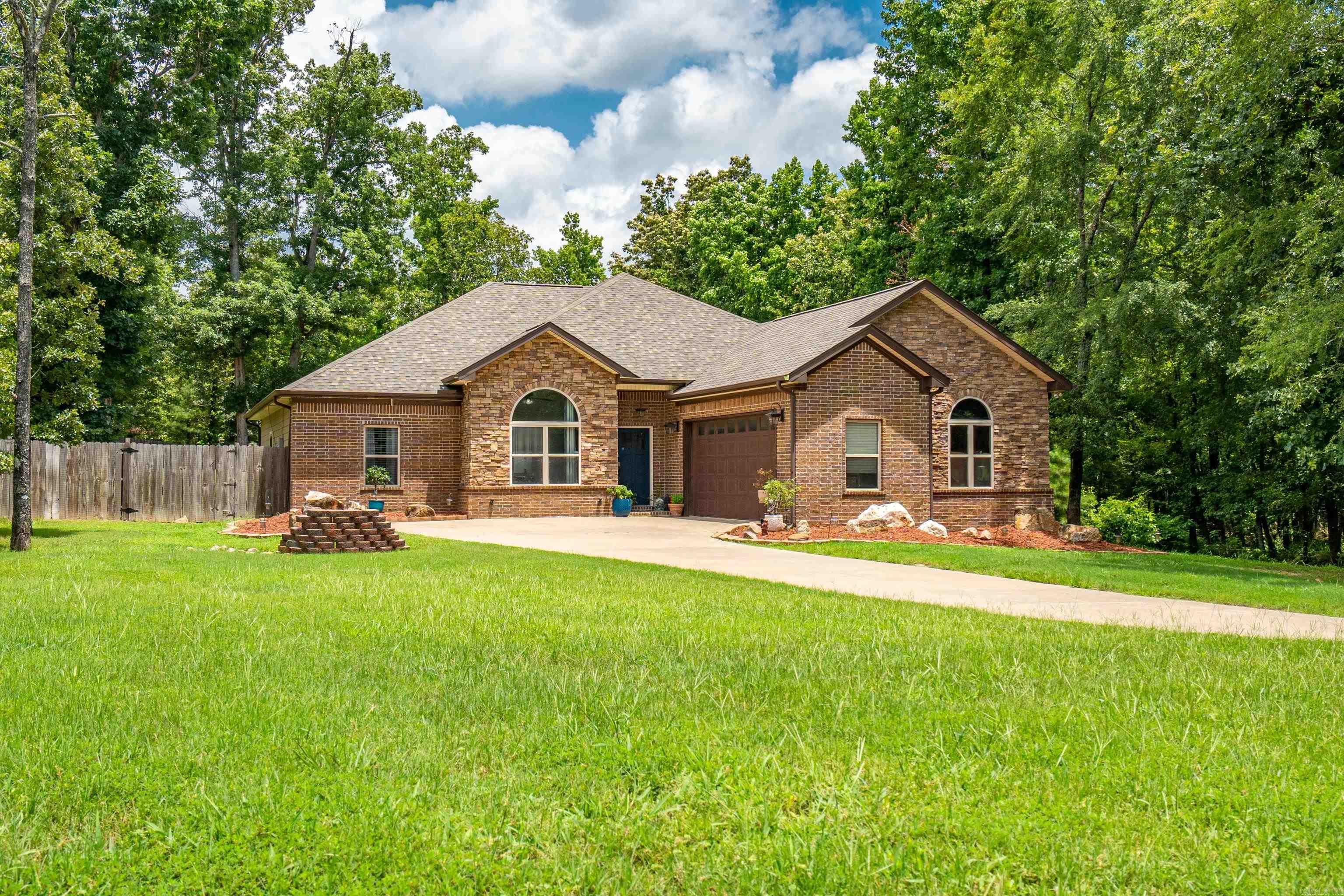 588 Rock Creek Rd  Hot Springs, AR