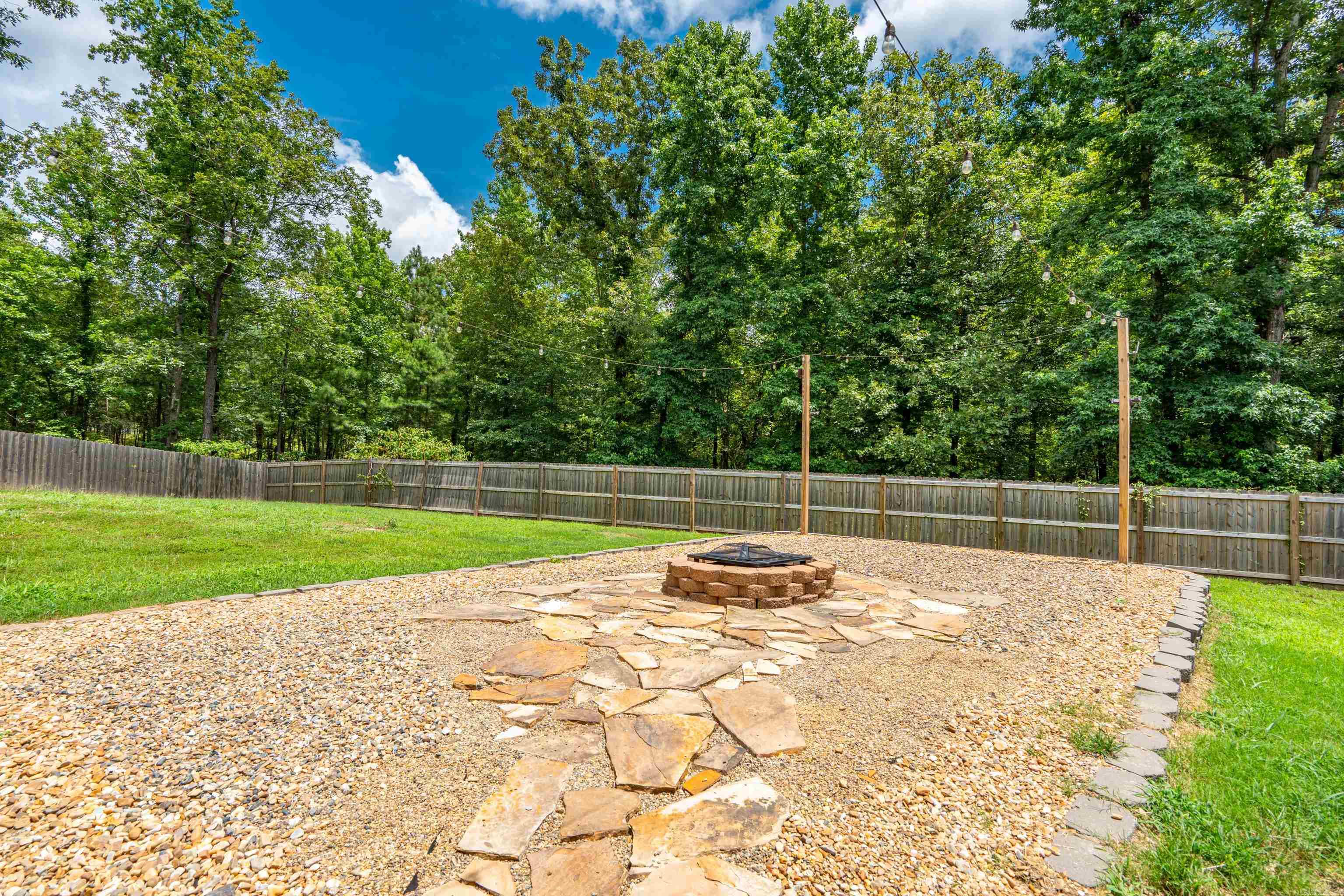 588 Rock Creek Rd  Hot Springs, AR