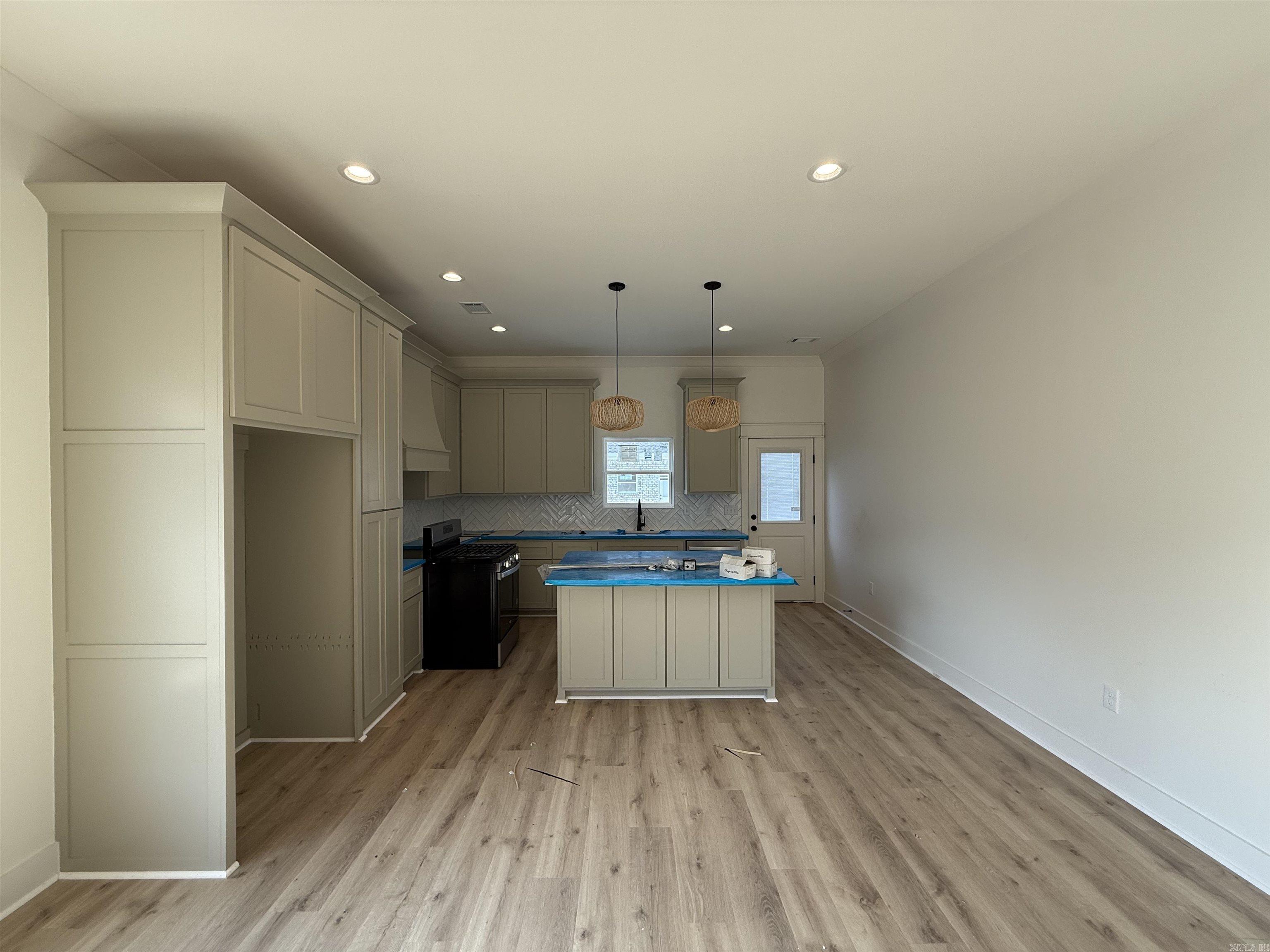 10 Dragonfly Cove Greenbrier, AR 72058