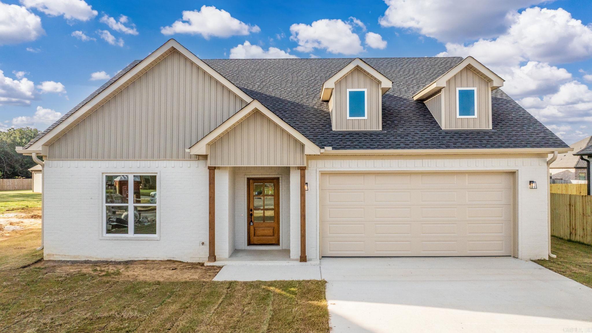 10 Dragonfly Cove  Greenbrier, AR