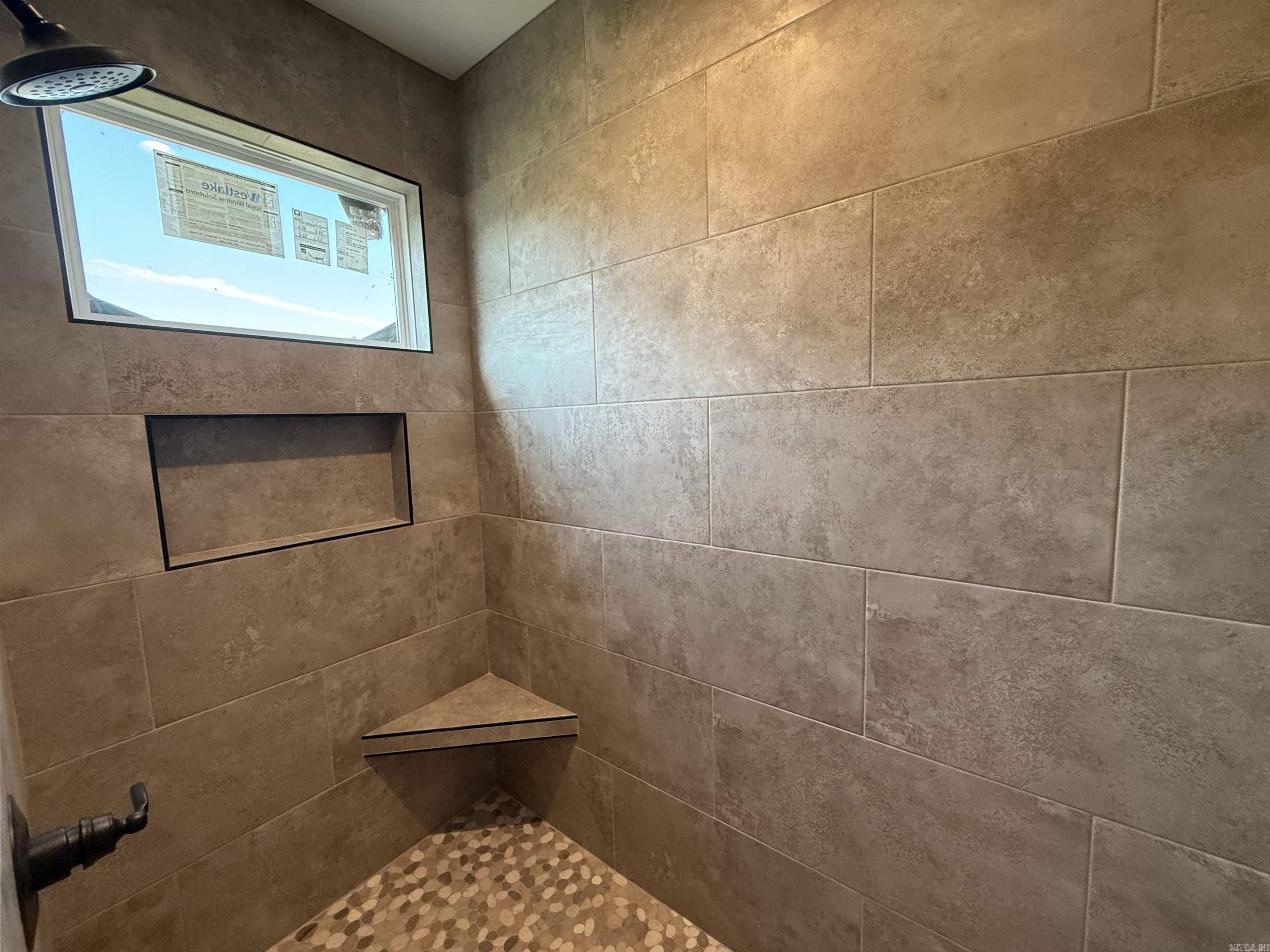 10 Dragonfly Cove Greenbrier, AR 72058