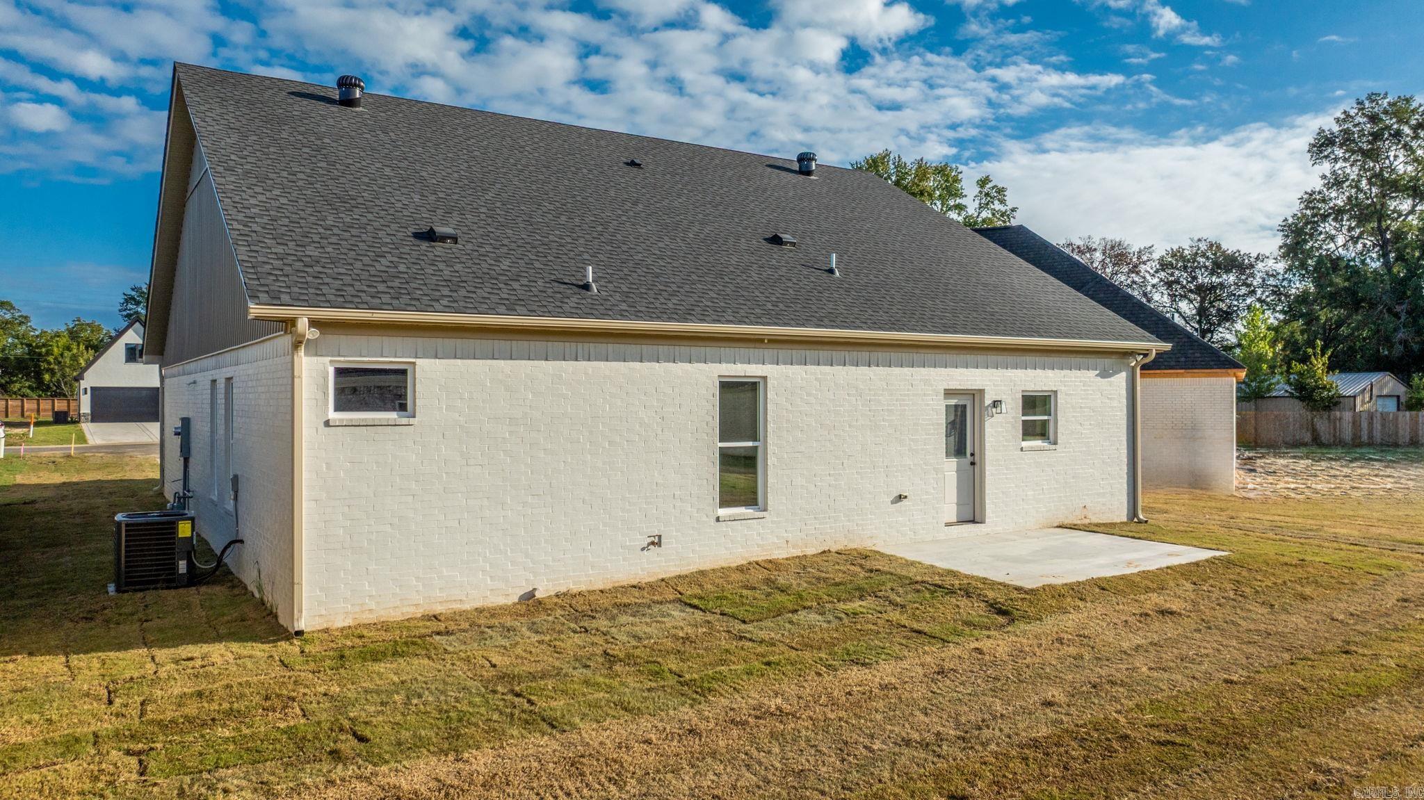 10 Dragonfly Cove  Greenbrier, AR