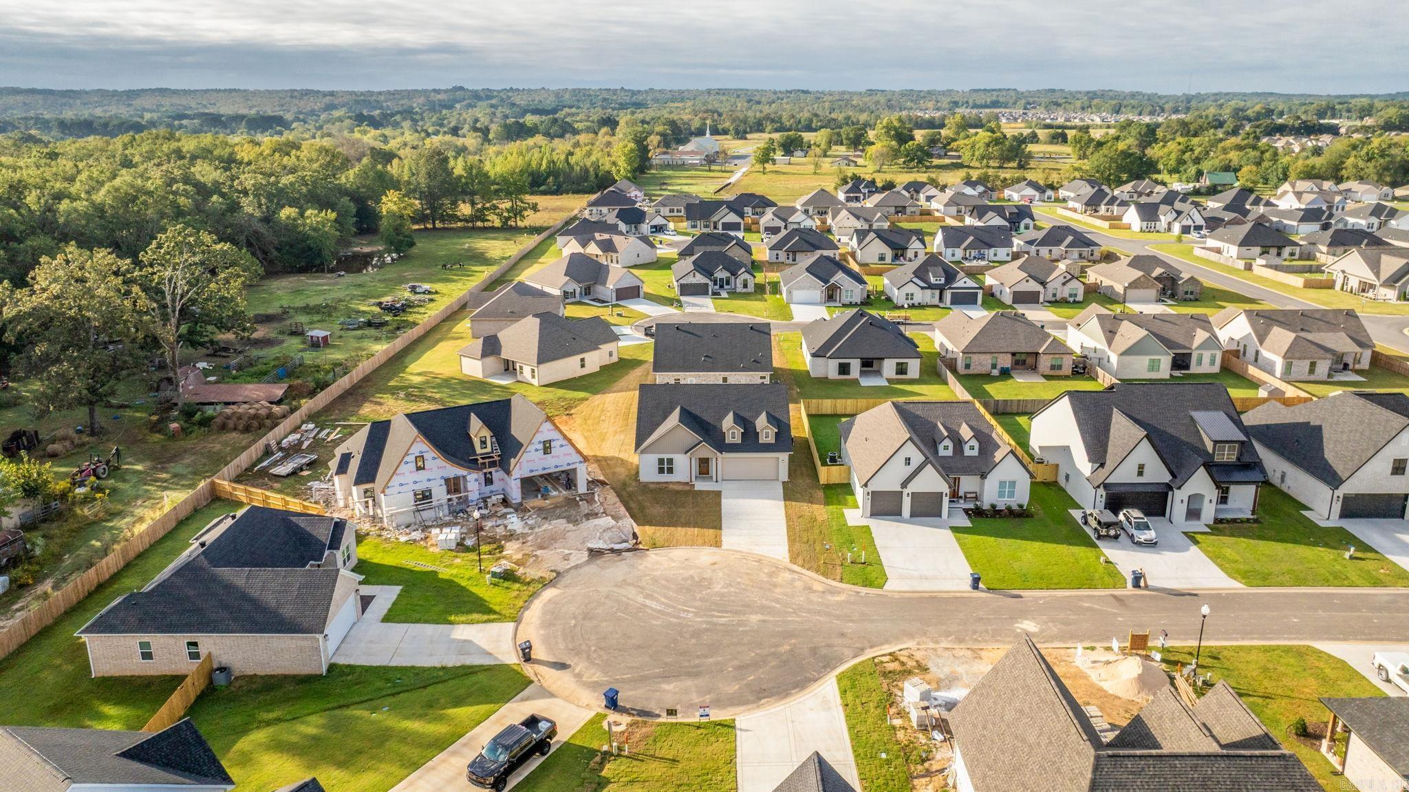 10 Dragonfly Cove  Greenbrier, AR