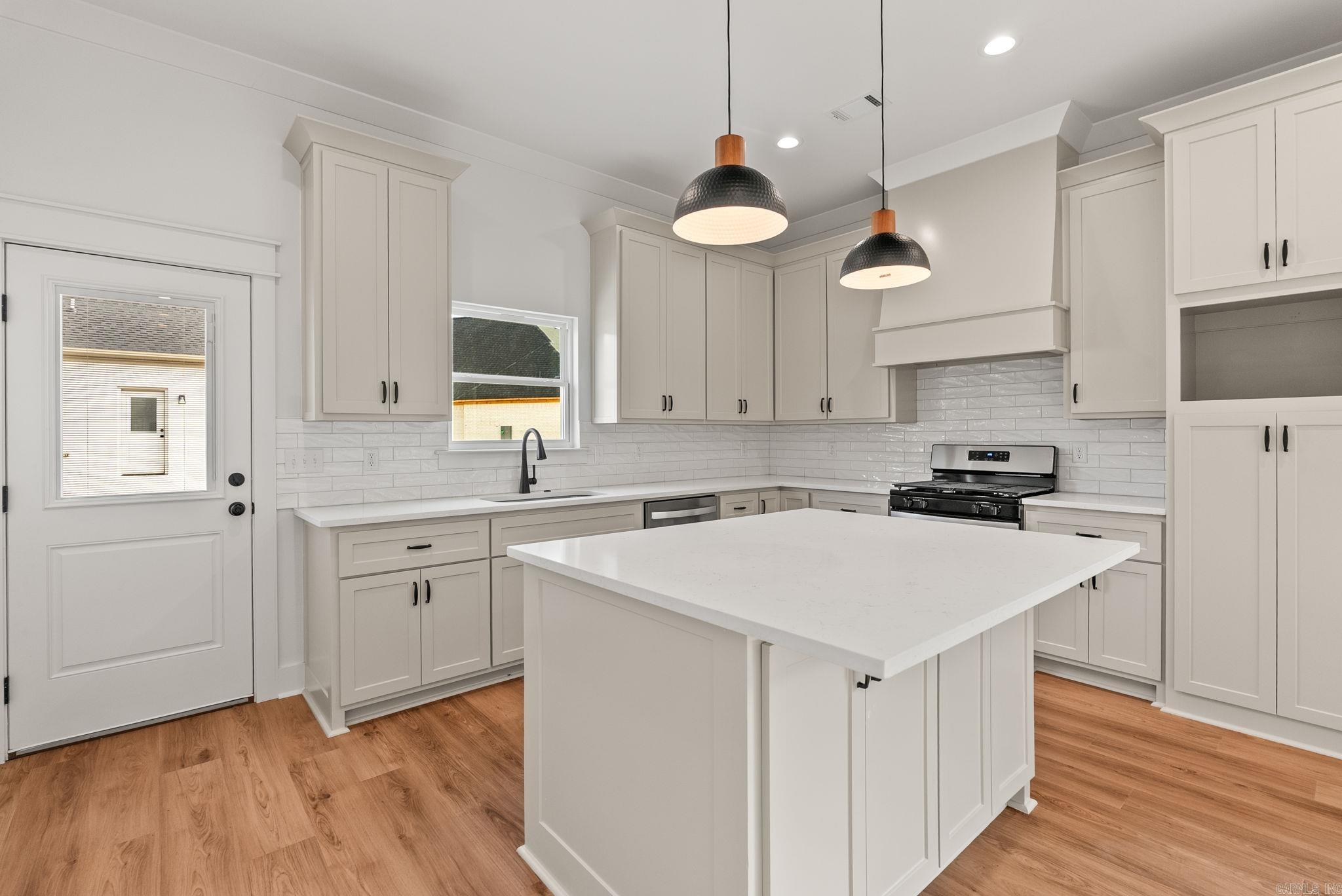 9 Morning Sun Cove  Greenbrier, AR