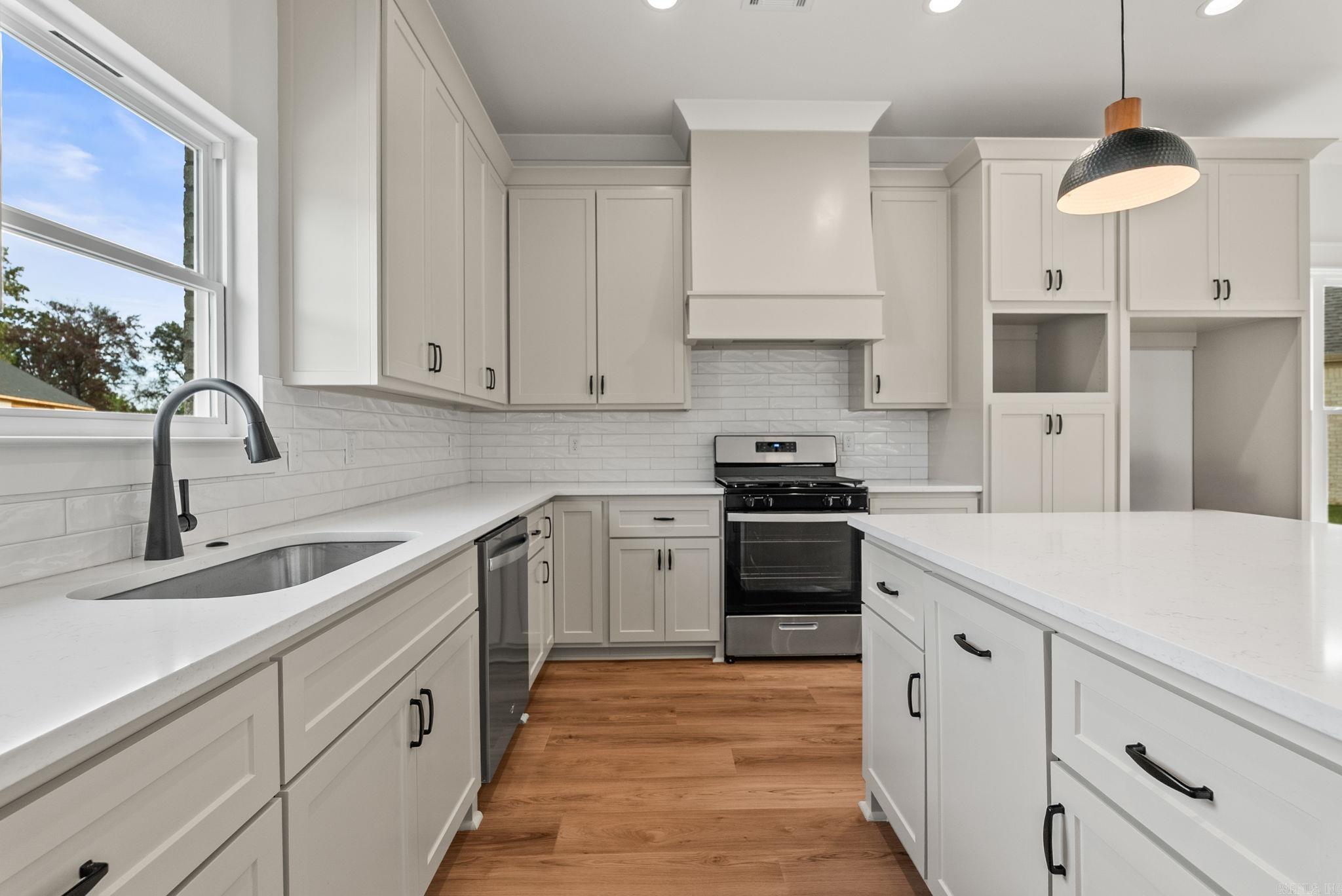 9 Morning Sun Cove  Greenbrier, AR