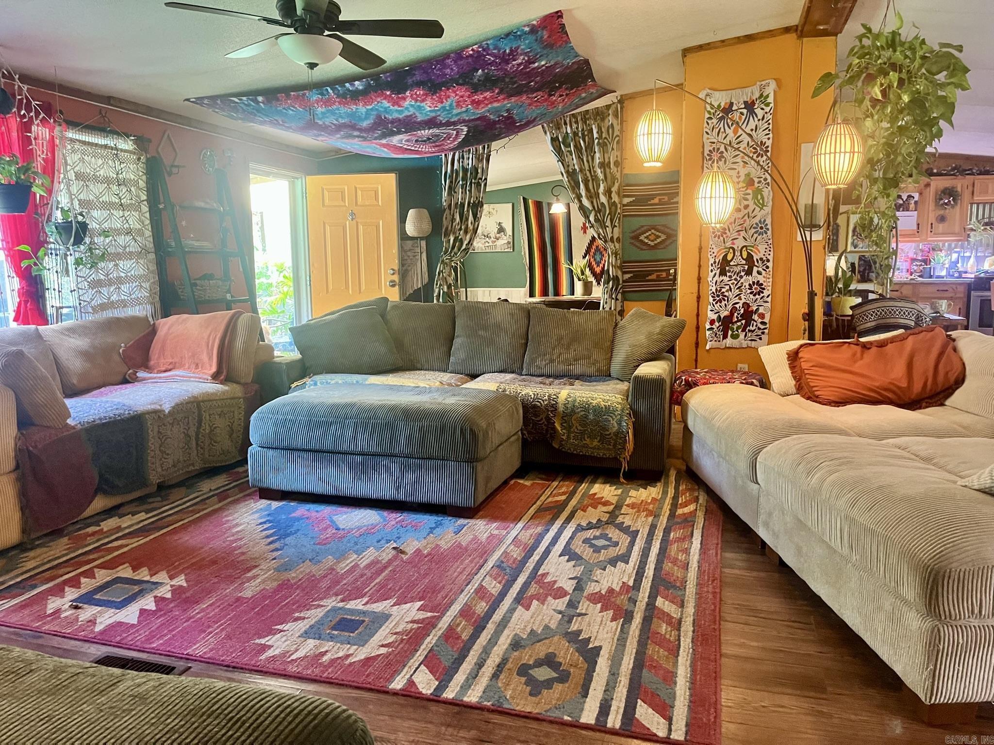 459 Junction  Mountain View, AR