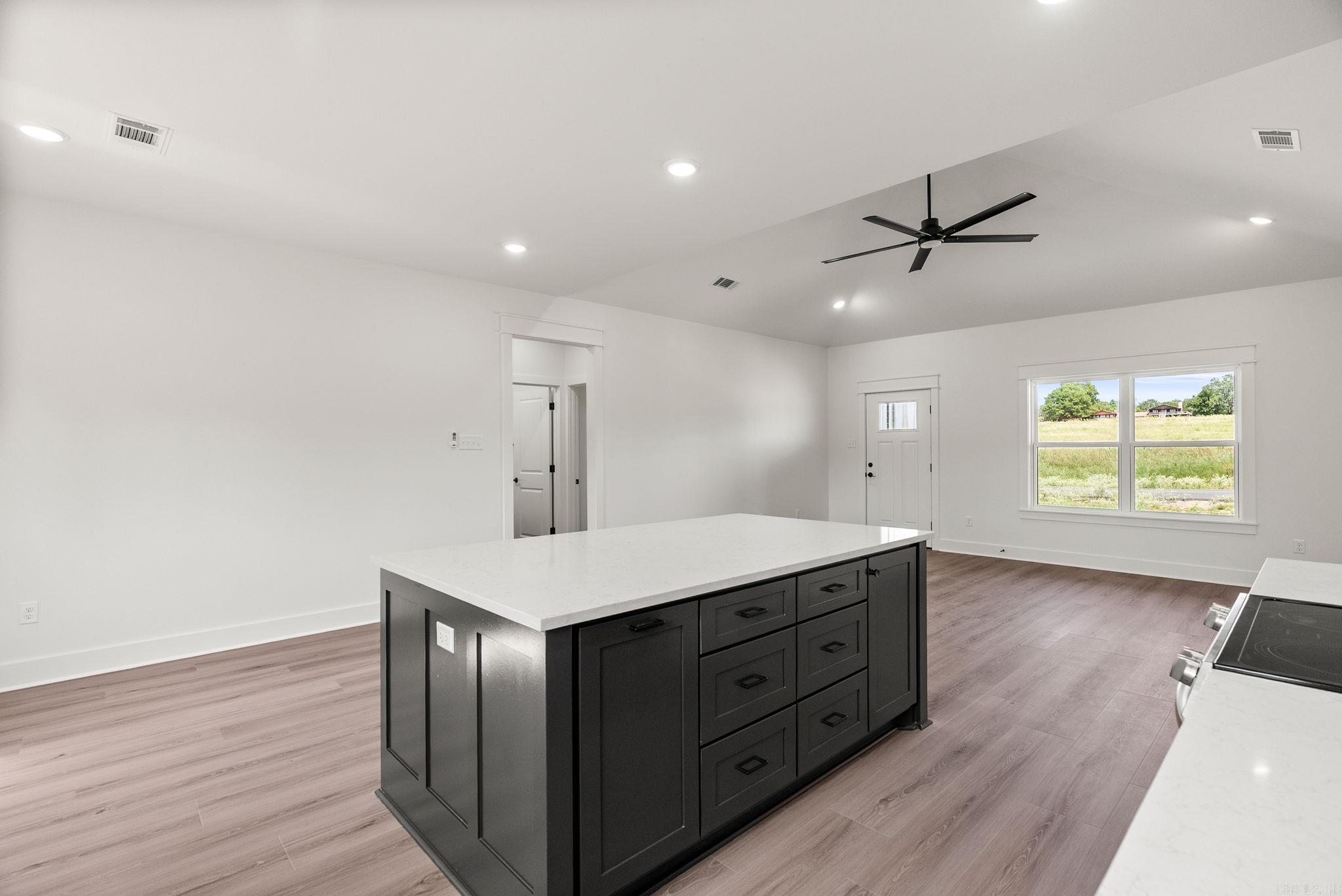 51 Summerlyn Place Drive  Greenbrier, AR