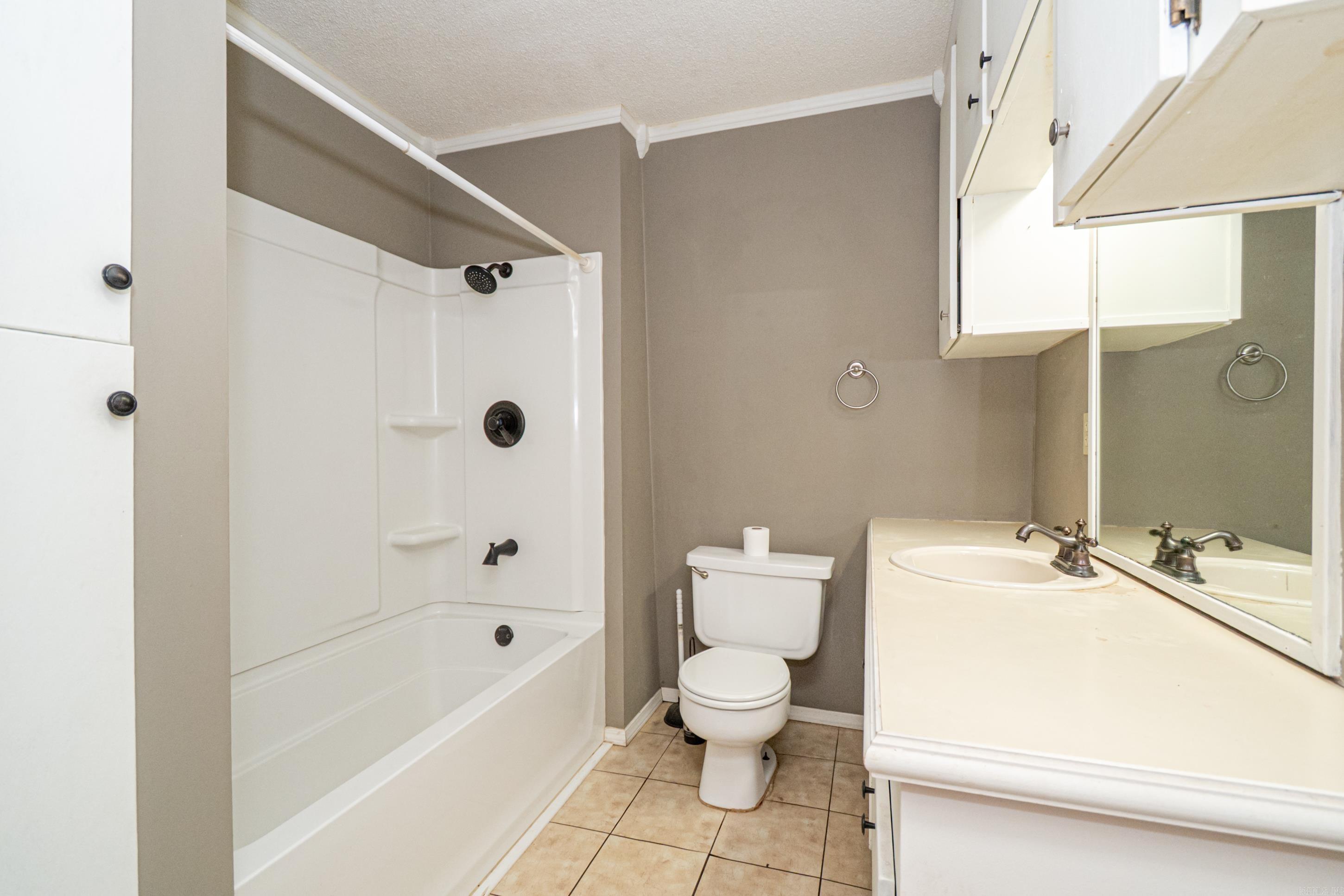 130 Ouachita 542  Camden, AR