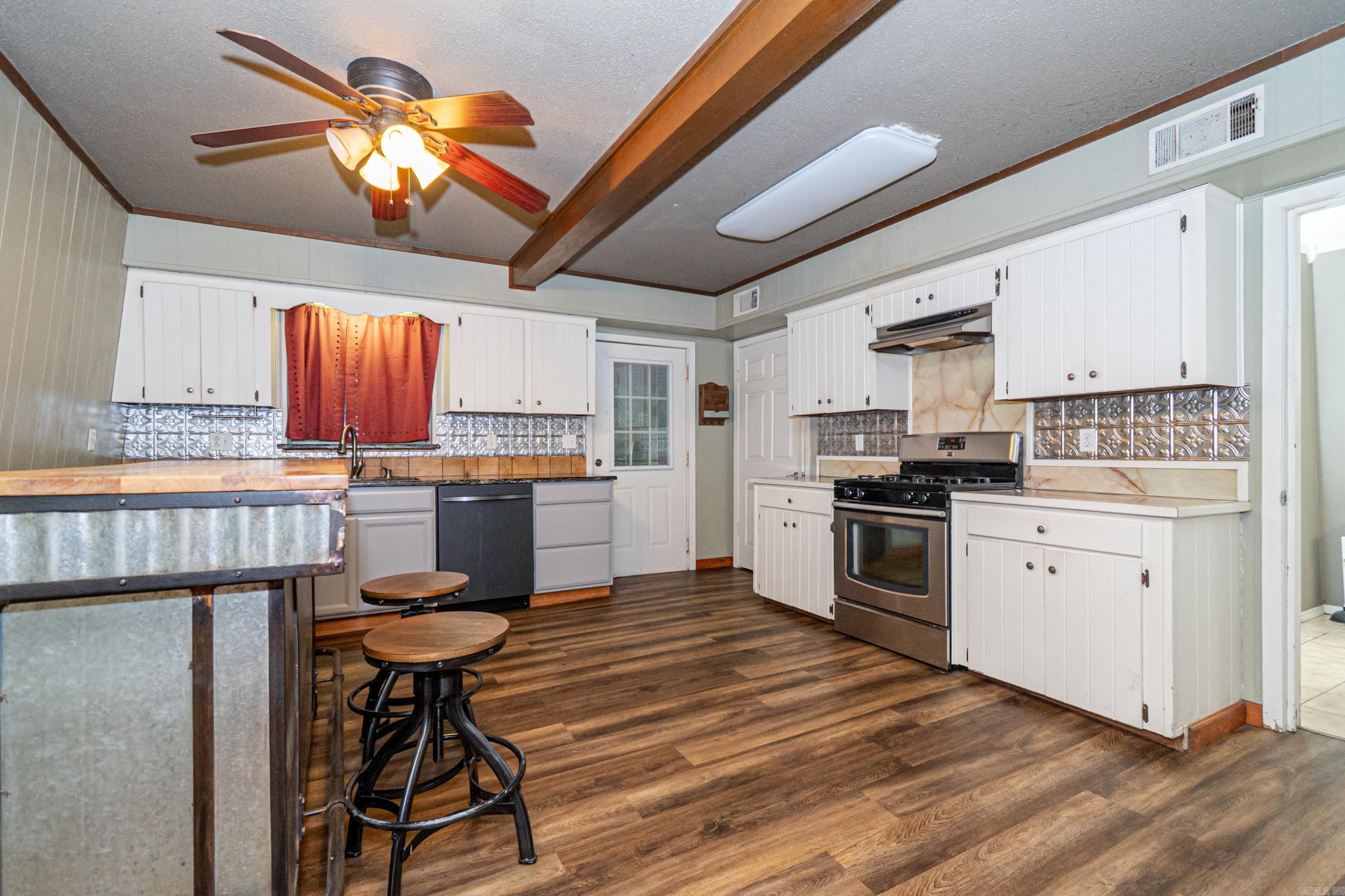 130 Ouachita 542  Camden, AR