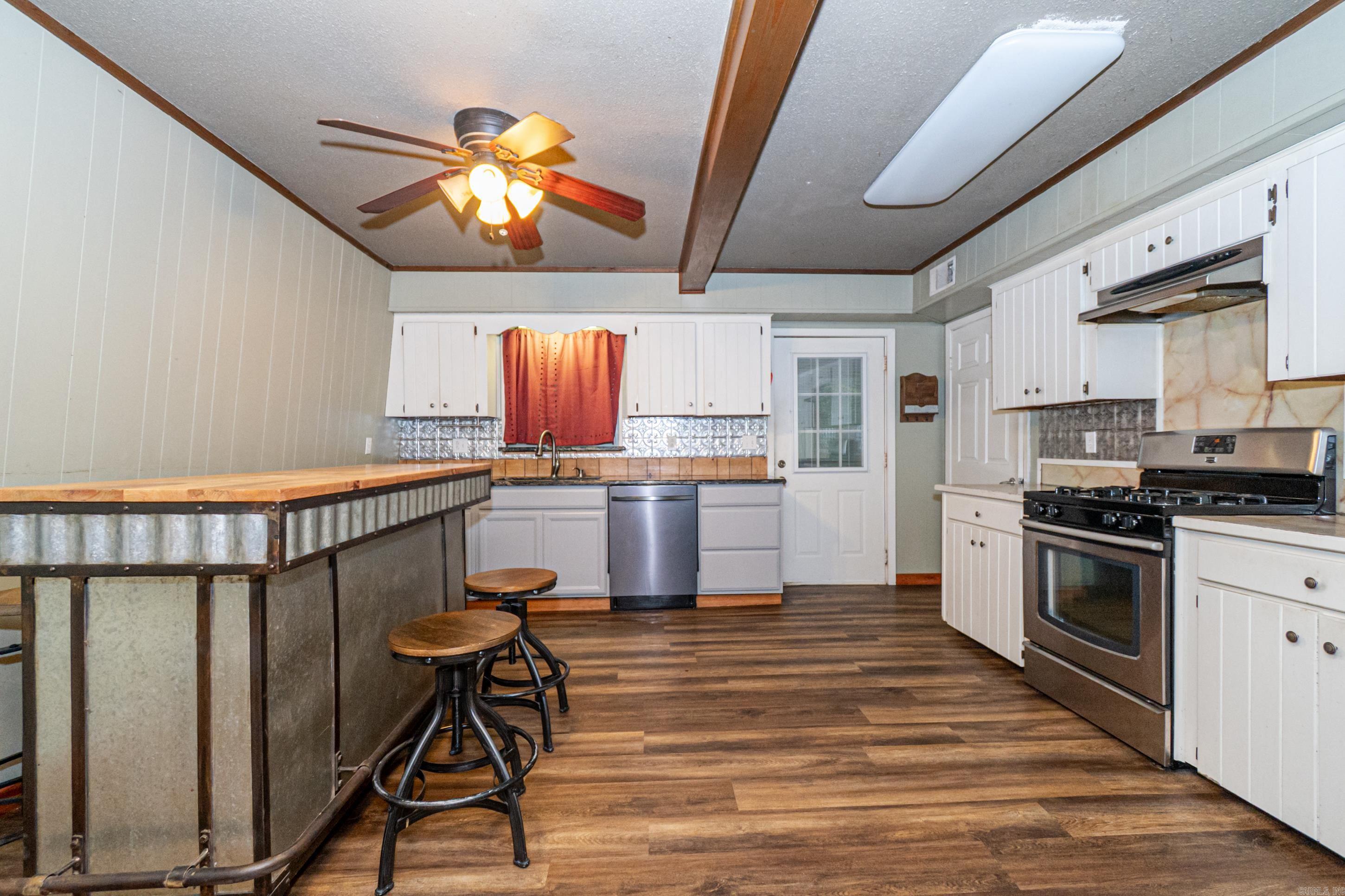 130 Ouachita 542  Camden, AR