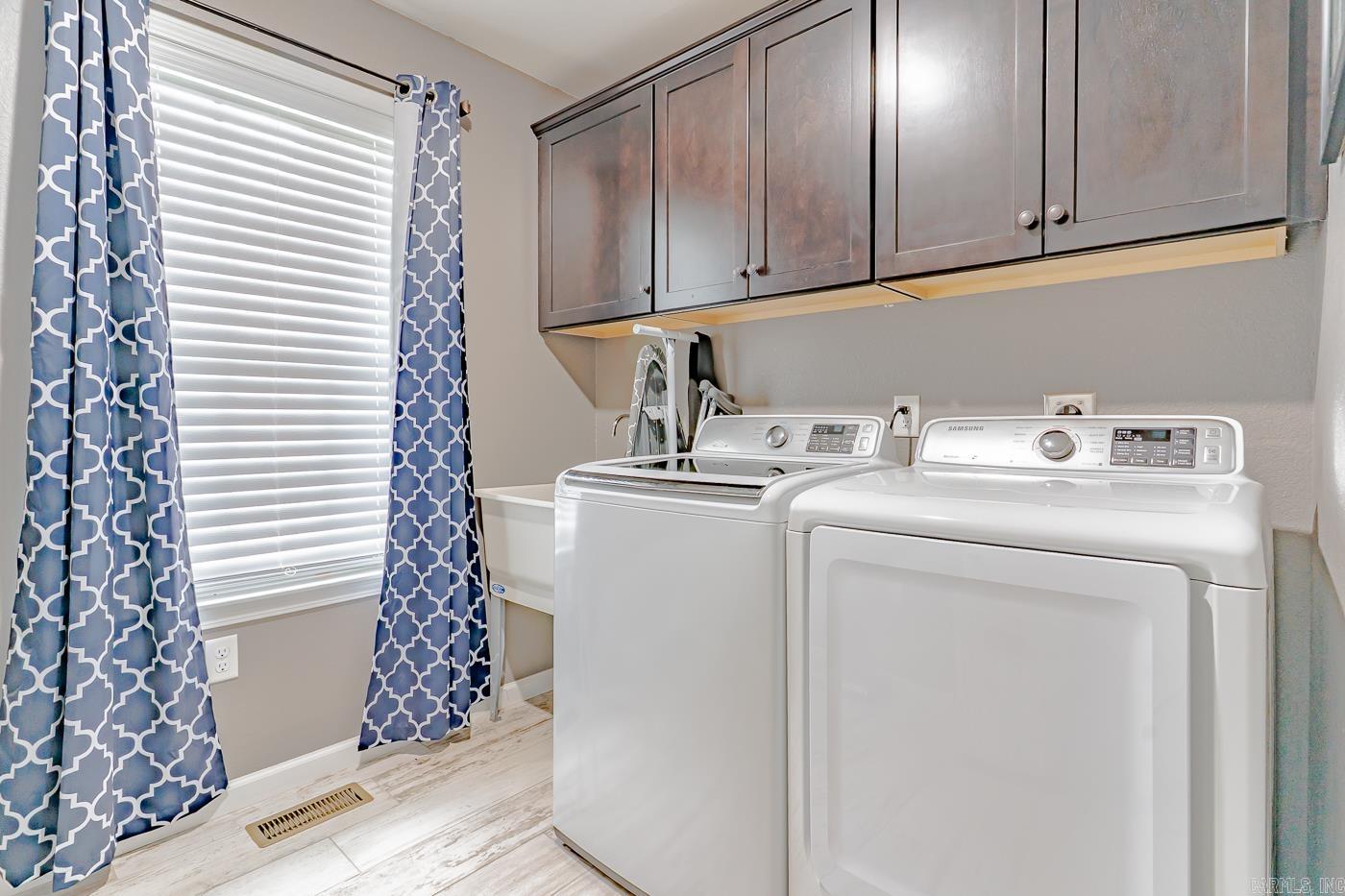 70 Dogwood  Calico Rock, AR