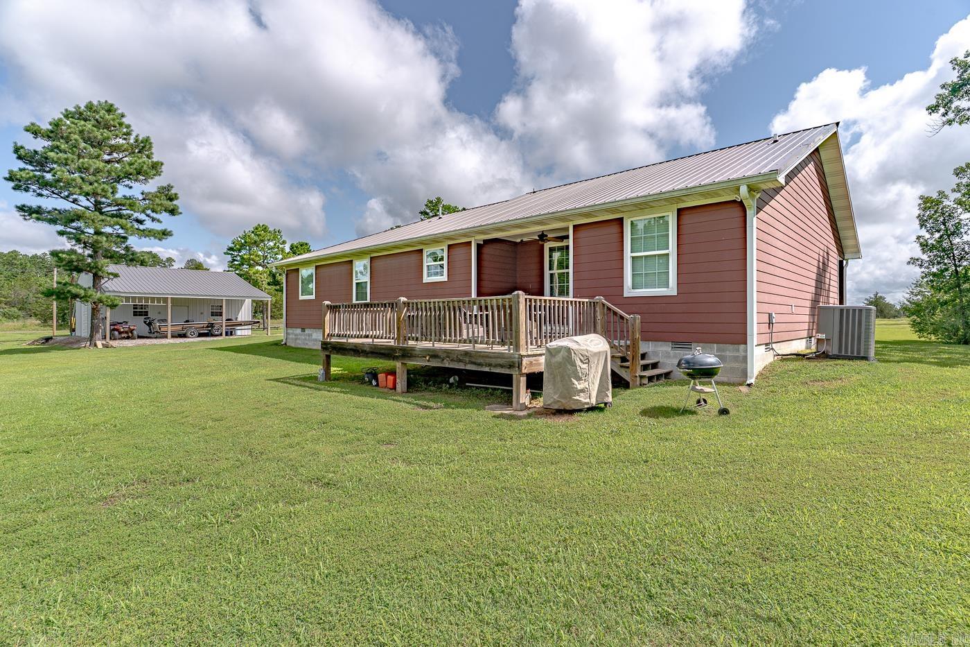 70 Dogwood  Calico Rock, AR