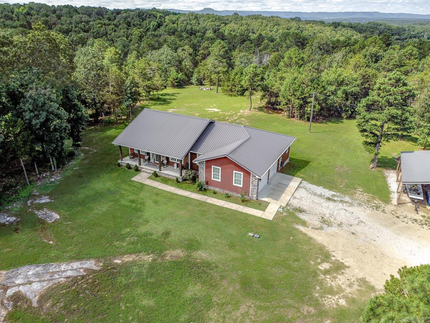 70 Dogwood  Calico Rock, AR