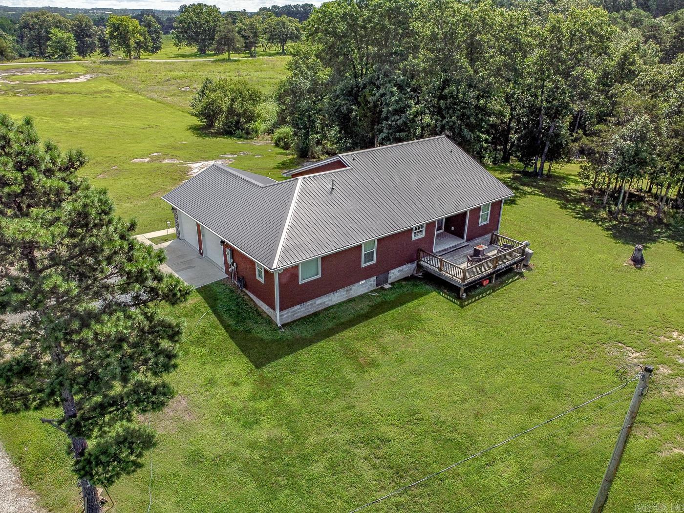 70 Dogwood  Calico Rock, AR