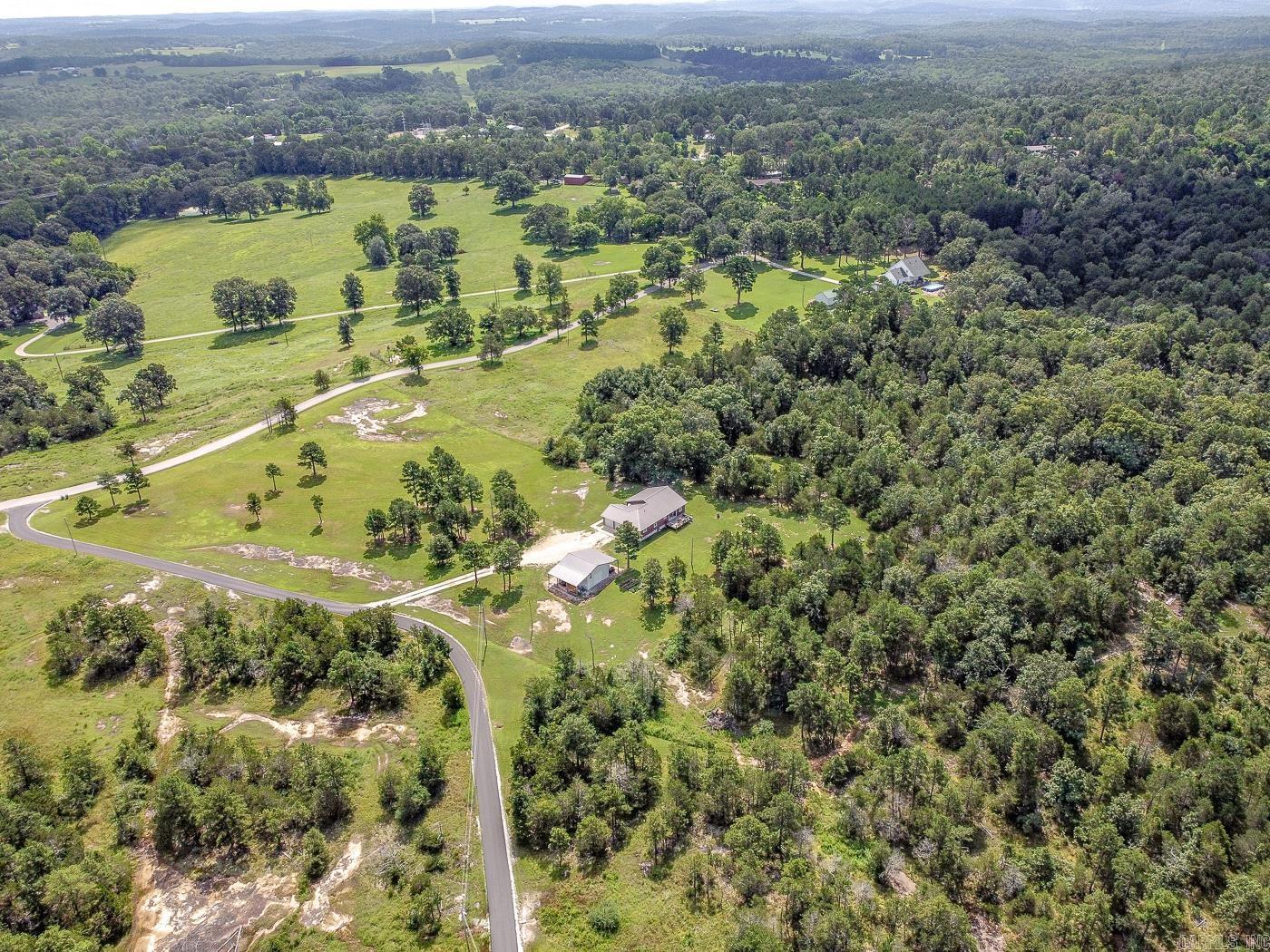 70 Dogwood  Calico Rock, AR