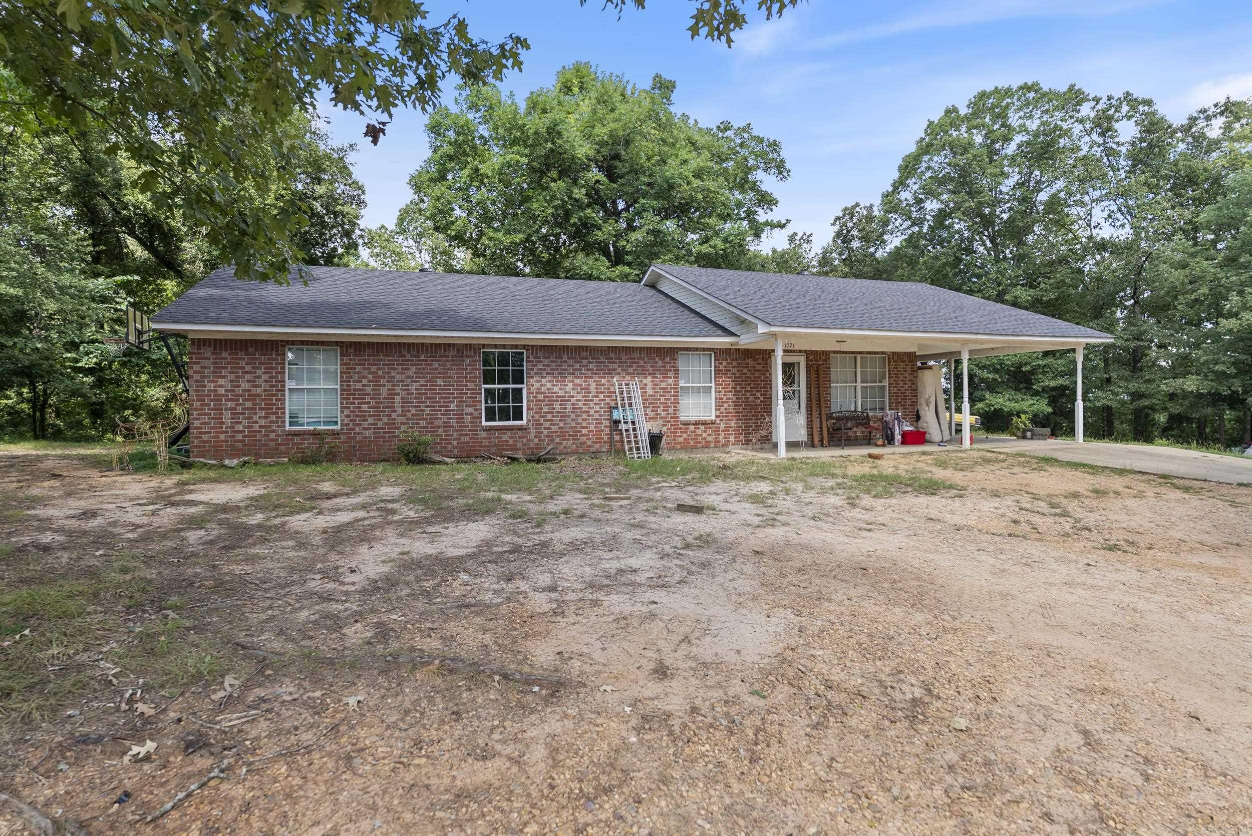 1771 Green Hills  Star City, AR